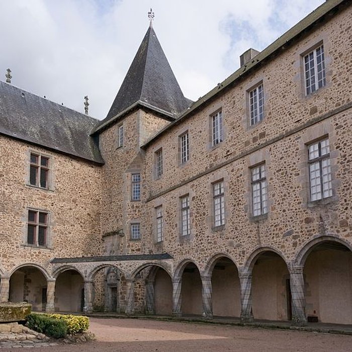 Photo de Château de Rochechouart 