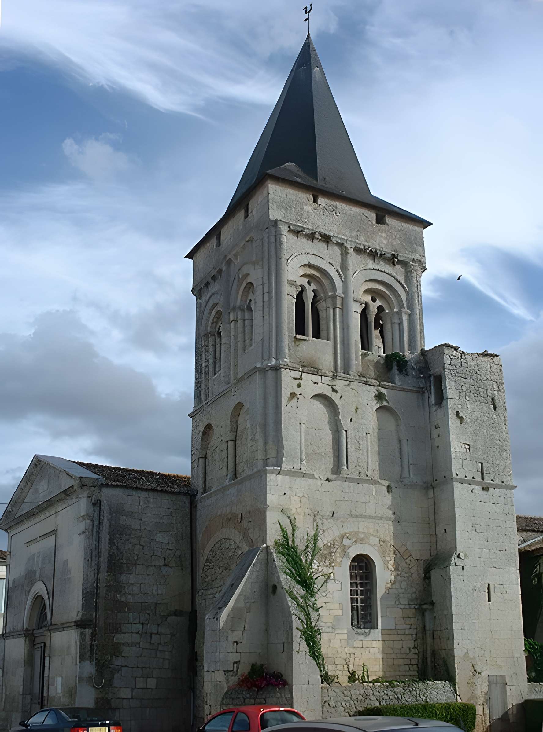 Église Saint-Laurent du Gua