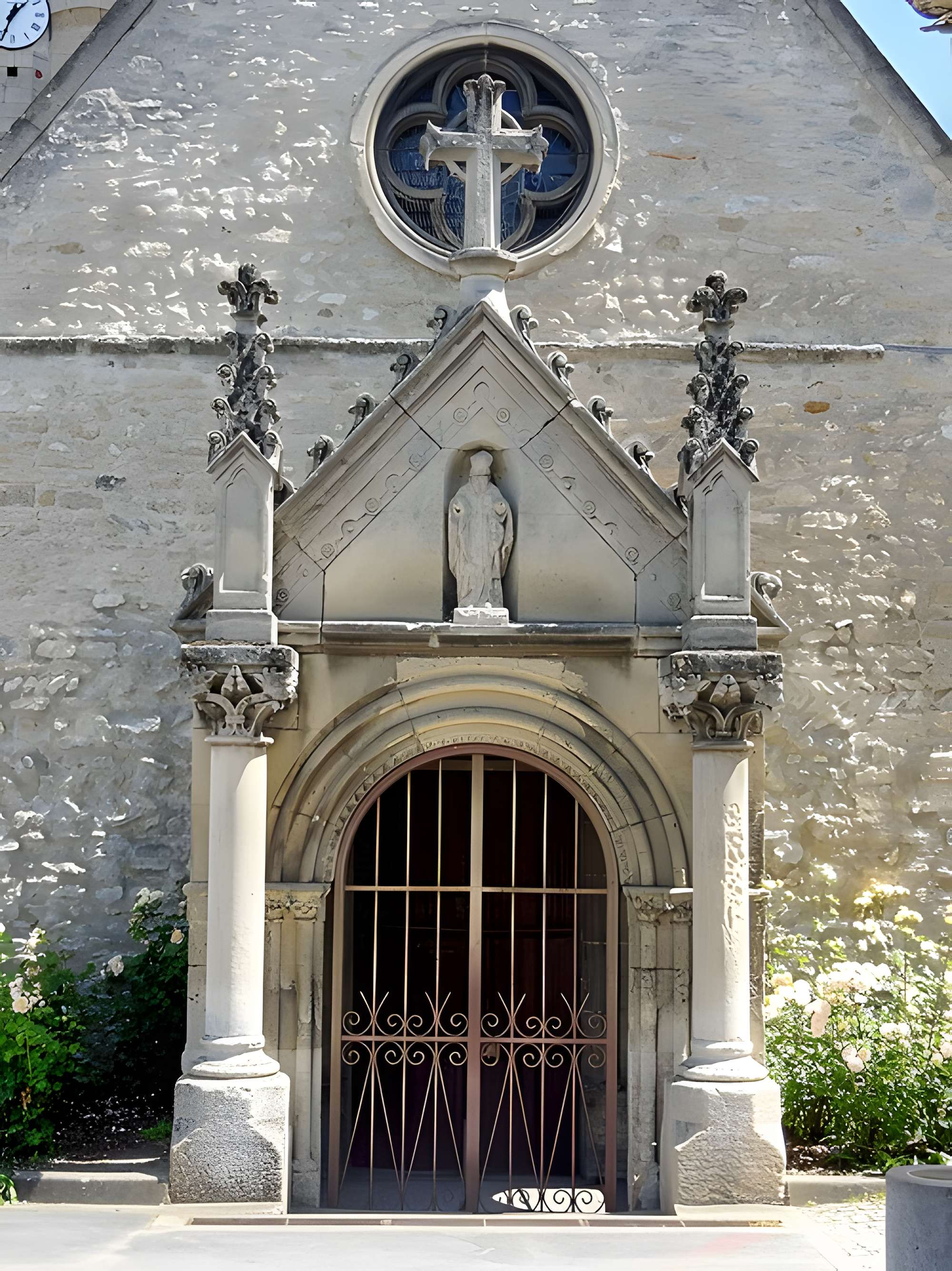 Église Saint-Léger de Balagny-sur-Thérain