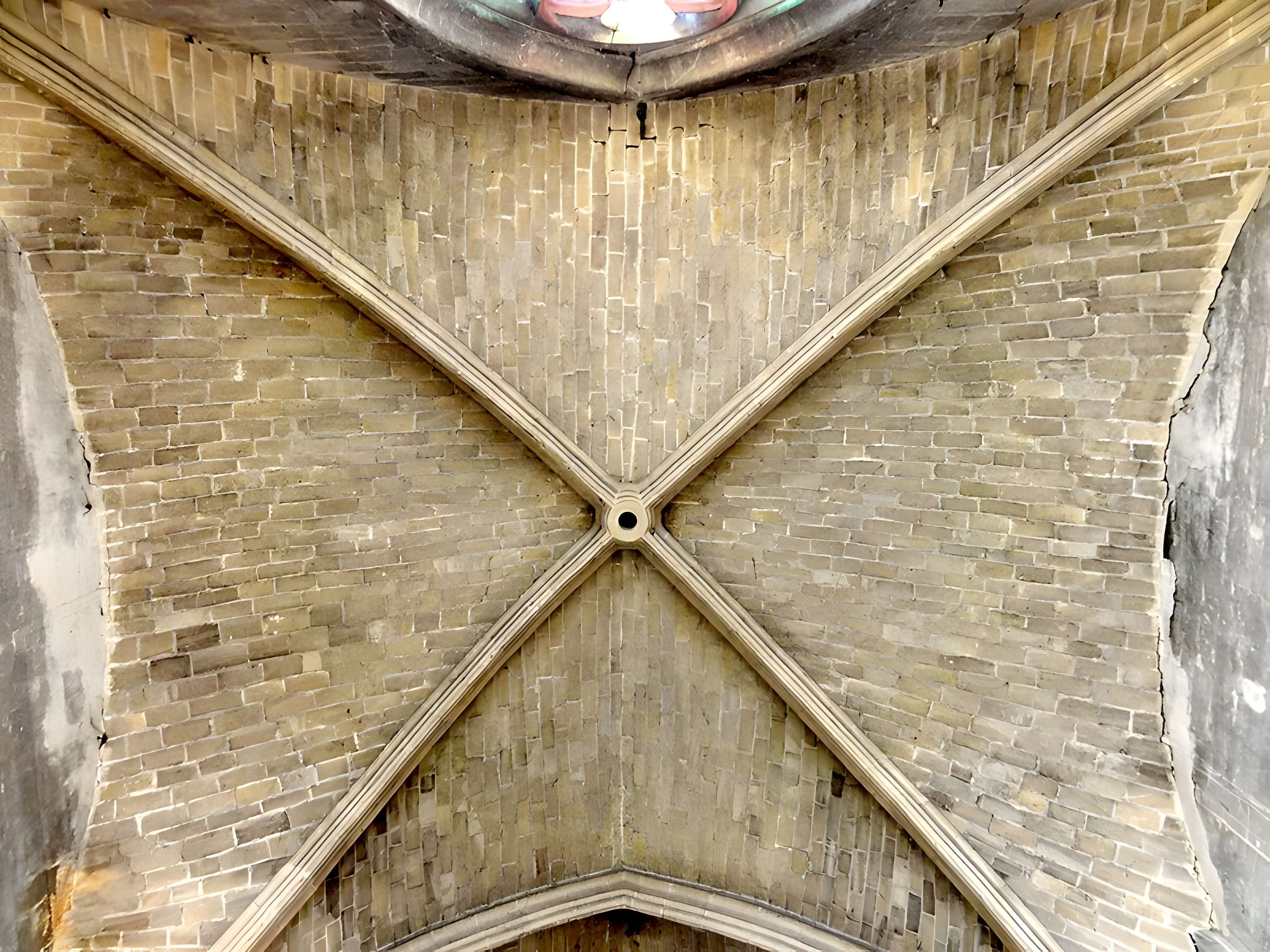 Église Saint-Léger de Balagny-sur-Thérain