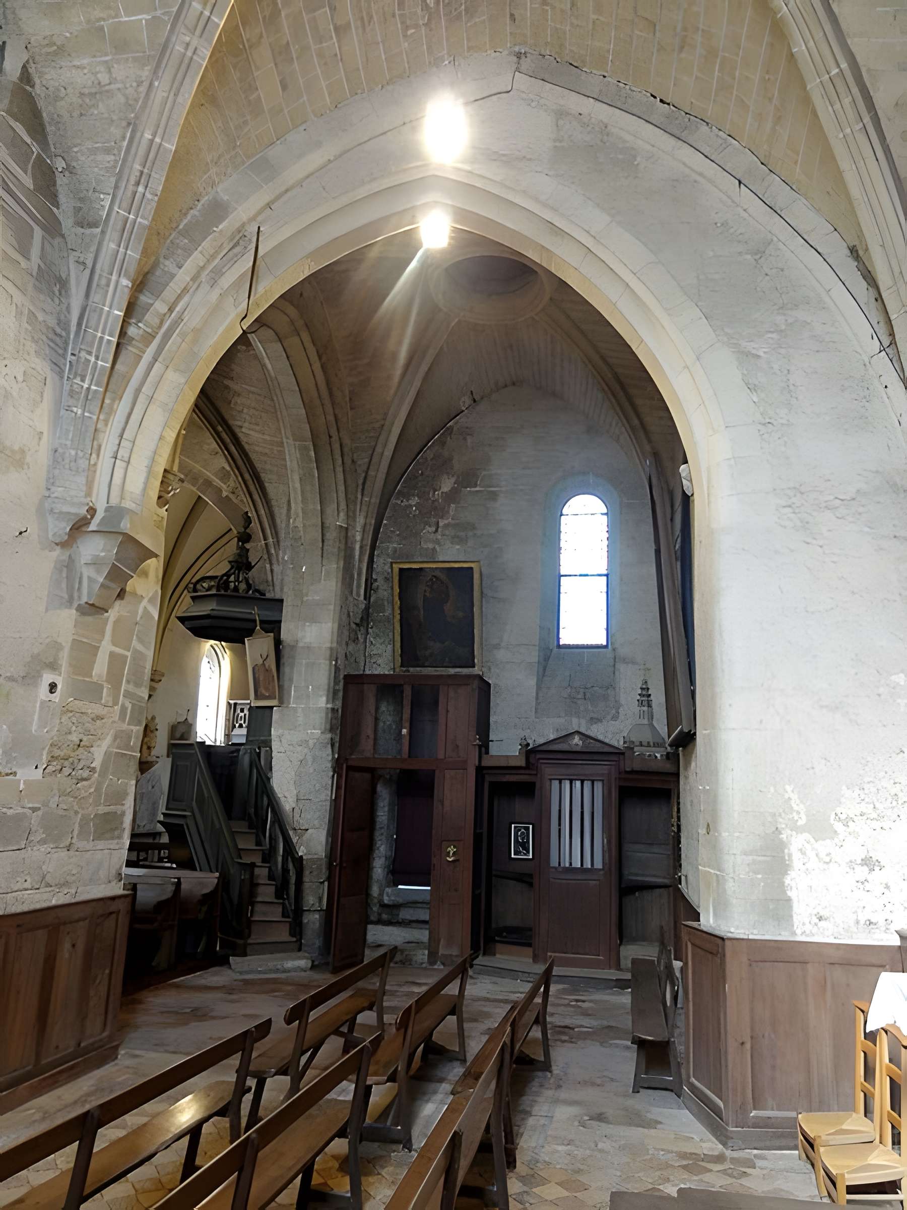 Église Saint-Léger de Balagny-sur-Thérain