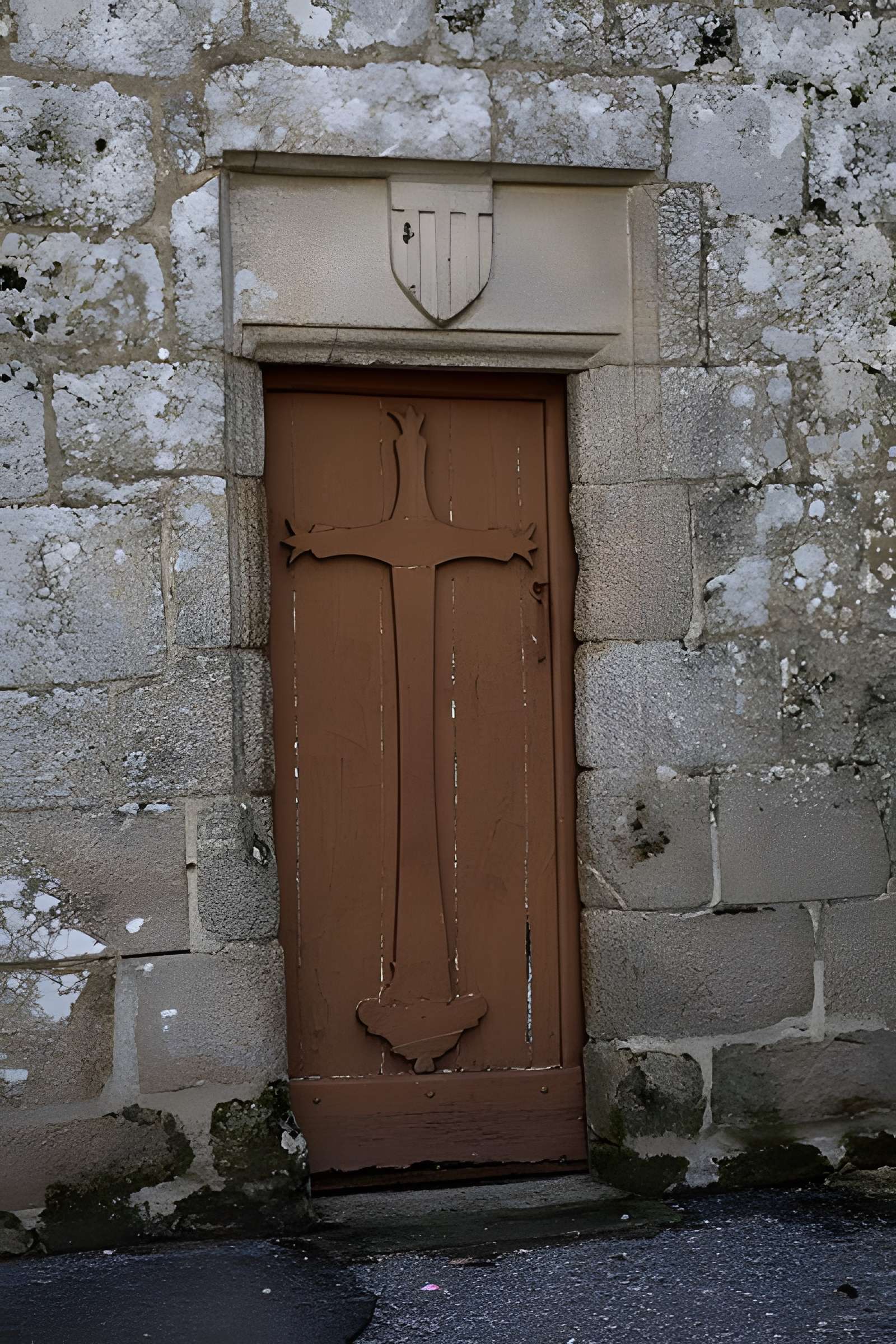 Église Saint-Léger de Bessines-sur-Gartempe
