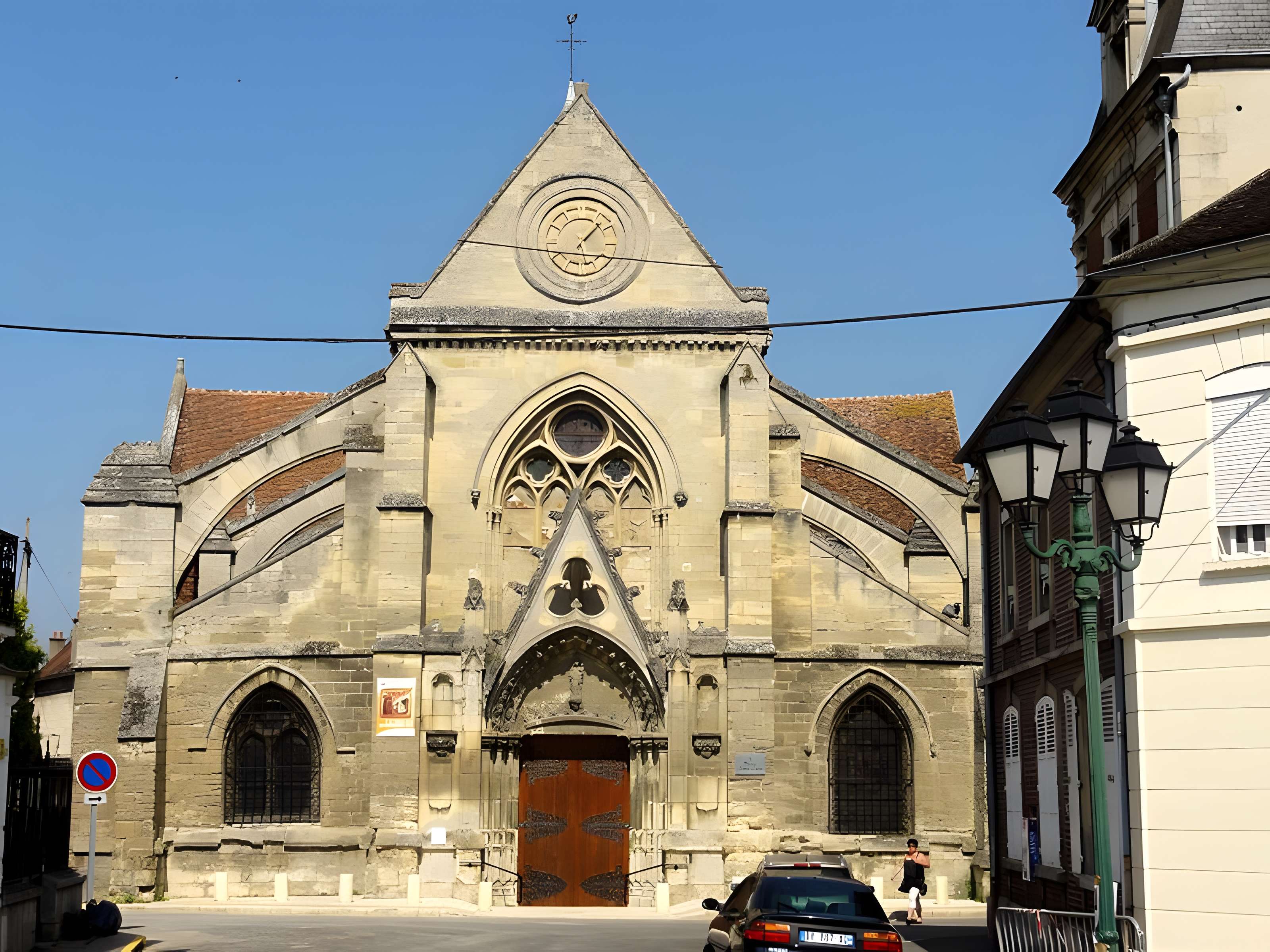 Église Saint-Léger de Mouy