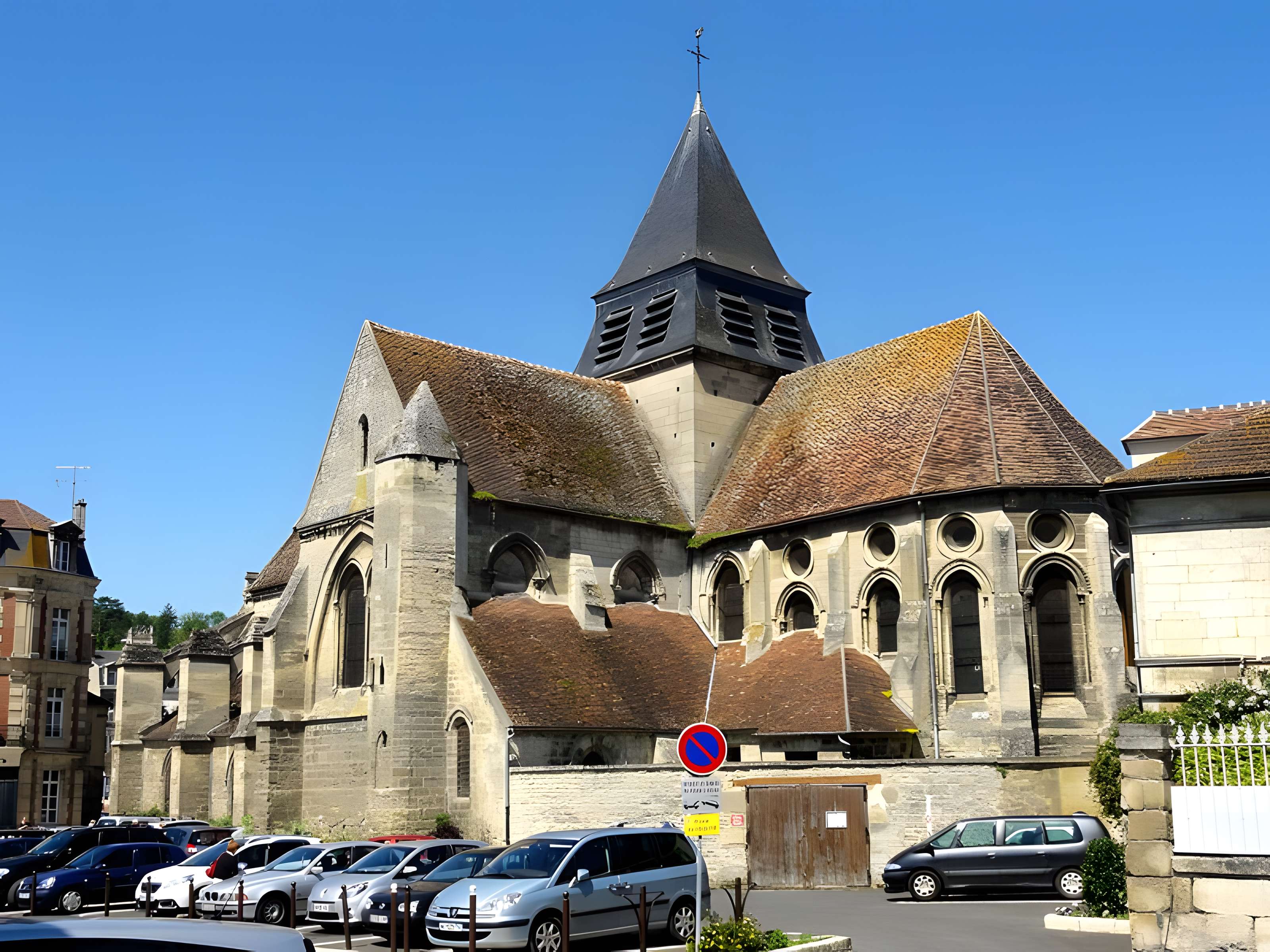 Église Saint-Léger de Mouy
