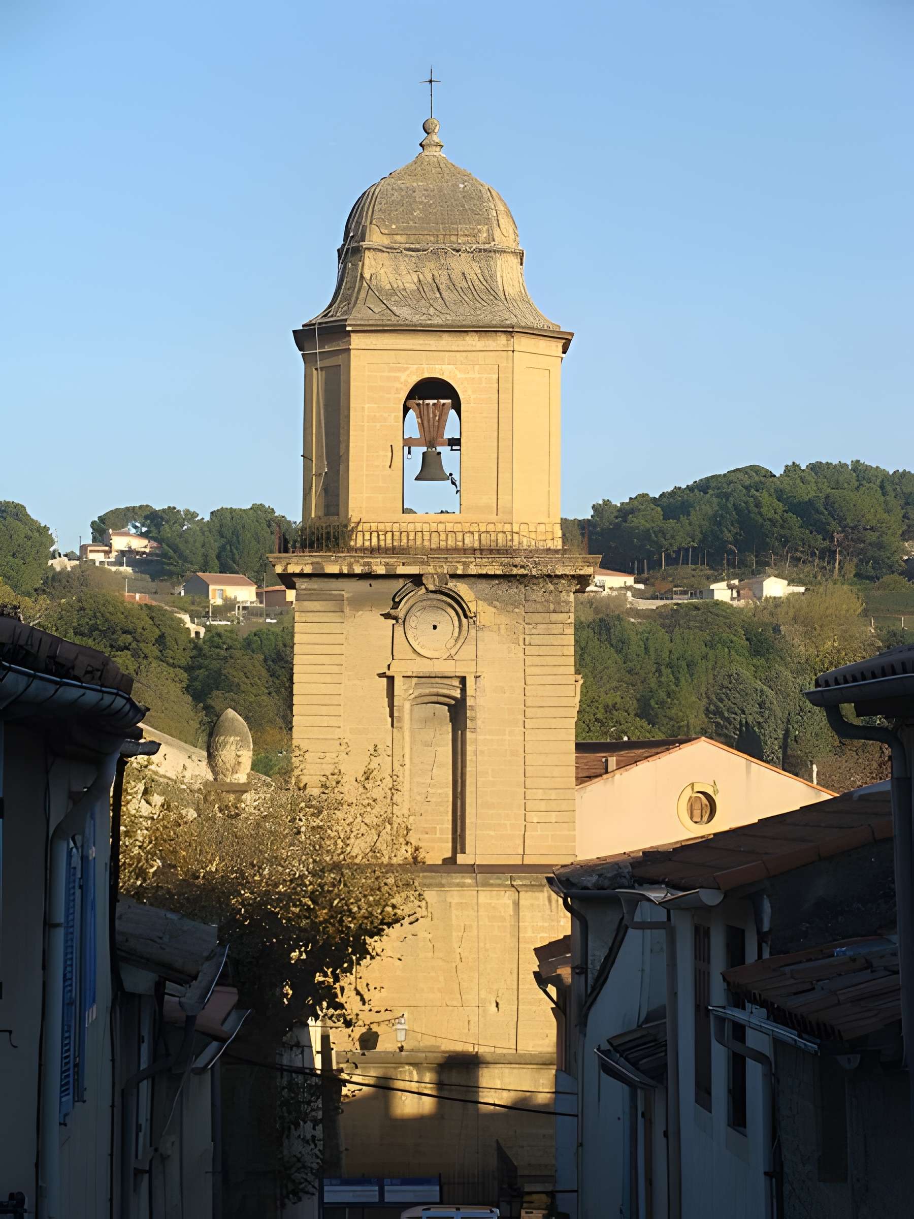 Église Saint-Léger de Saint-Chamas