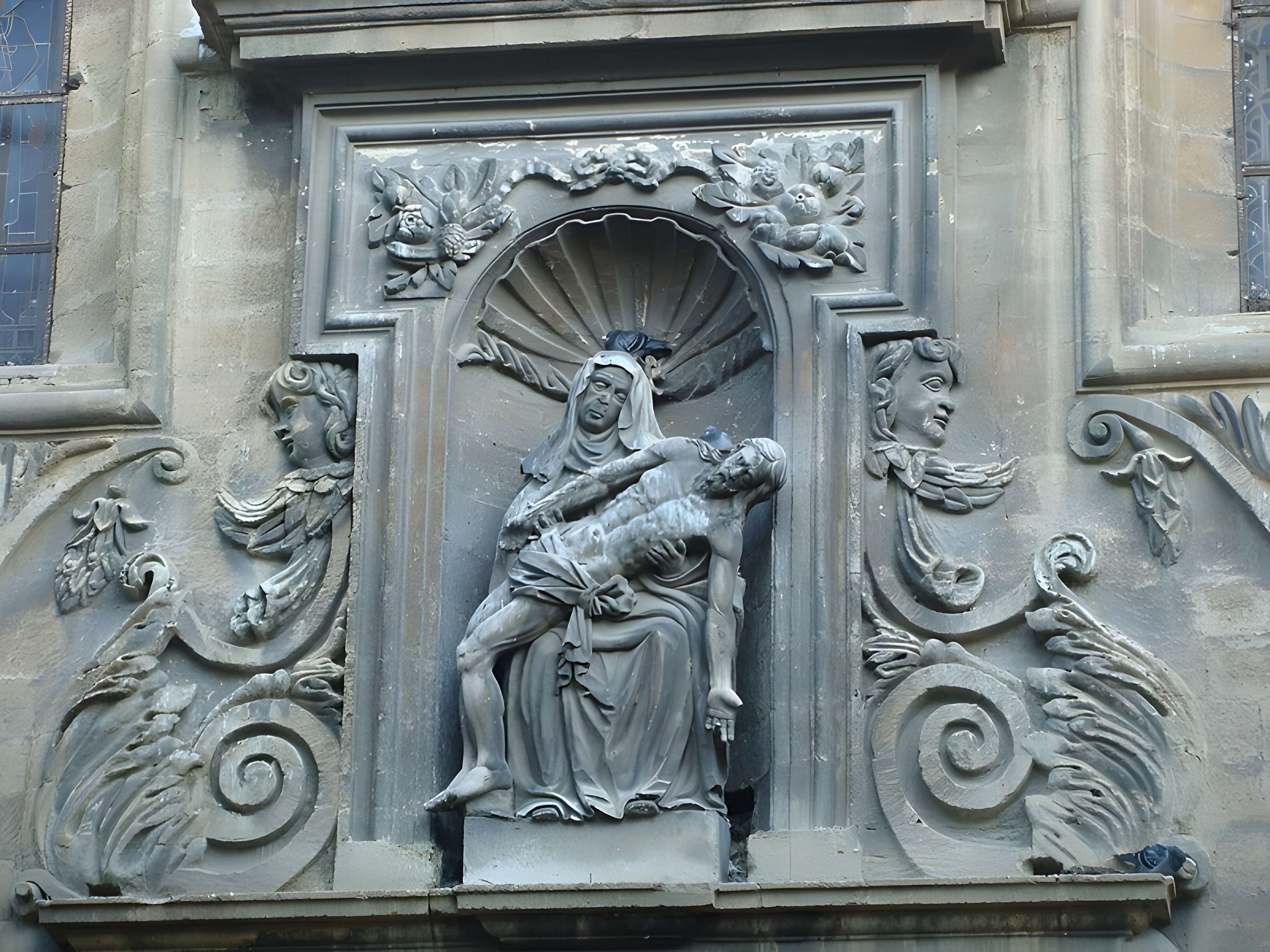 Église Saint-Léger de Saint-Chamas