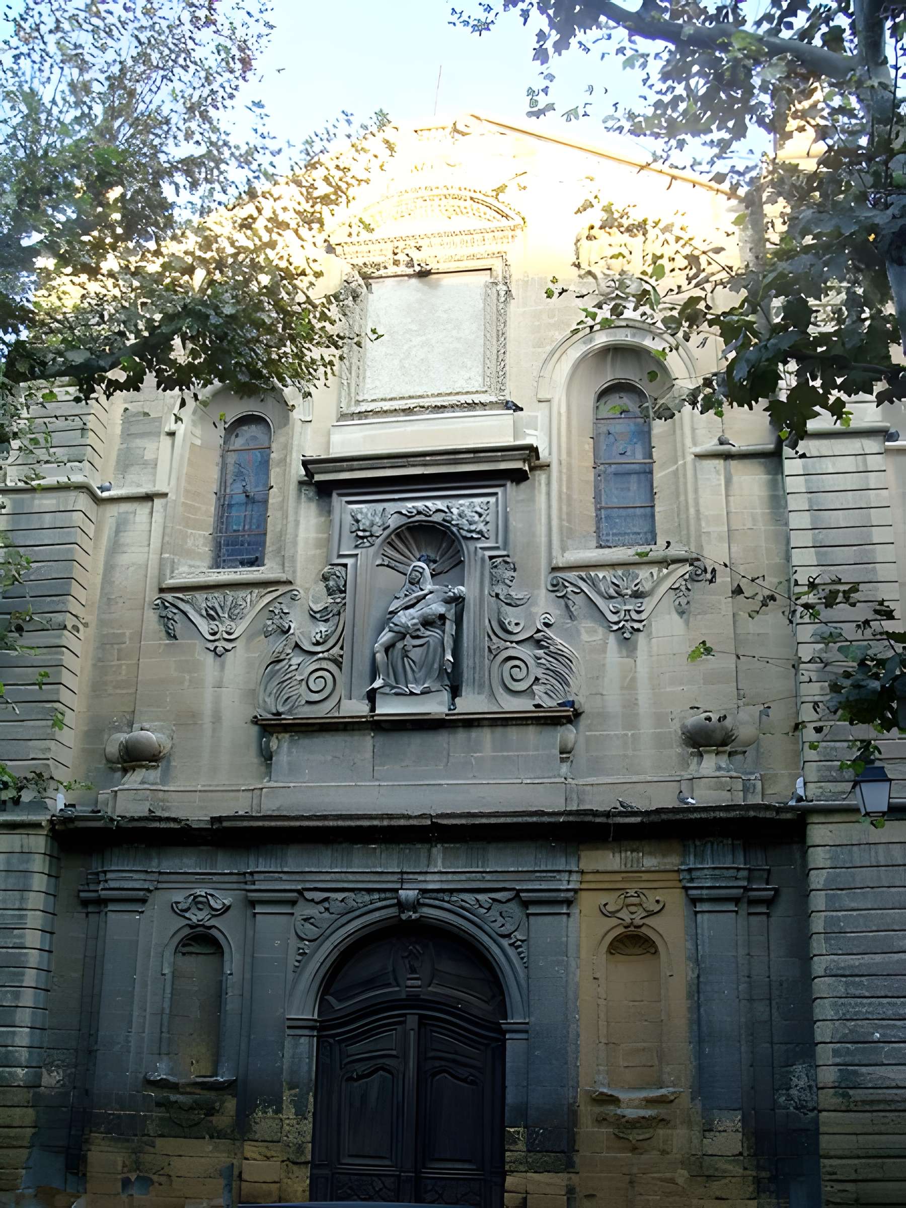 Église Saint-Léger de Saint-Chamas