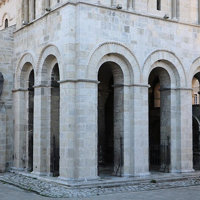 Photo de Église Saint-Léger dÉbreuil