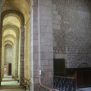 Église Saint-Léger dÉbreuil