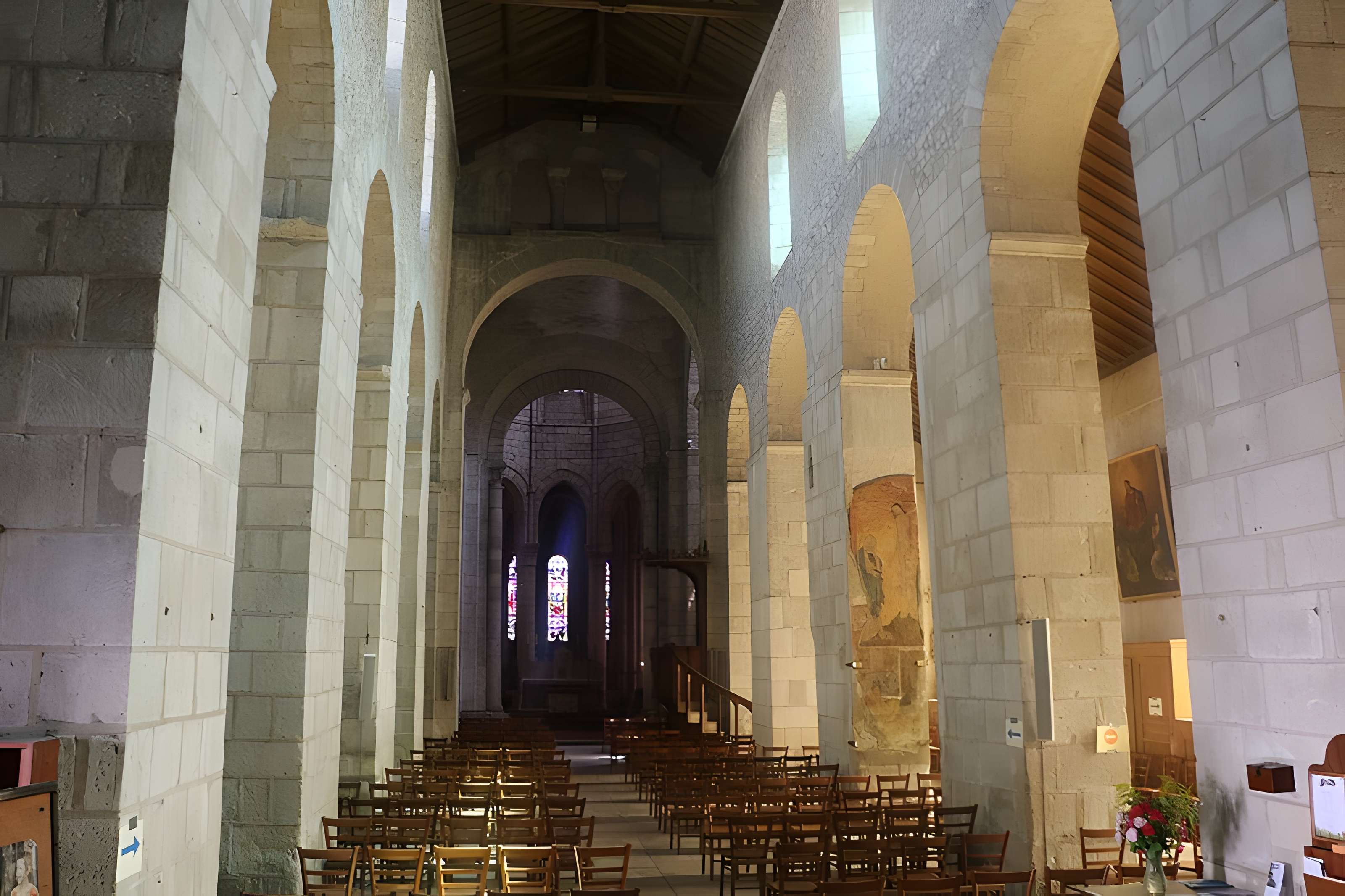 Église Saint-Léger d'Ébreuil