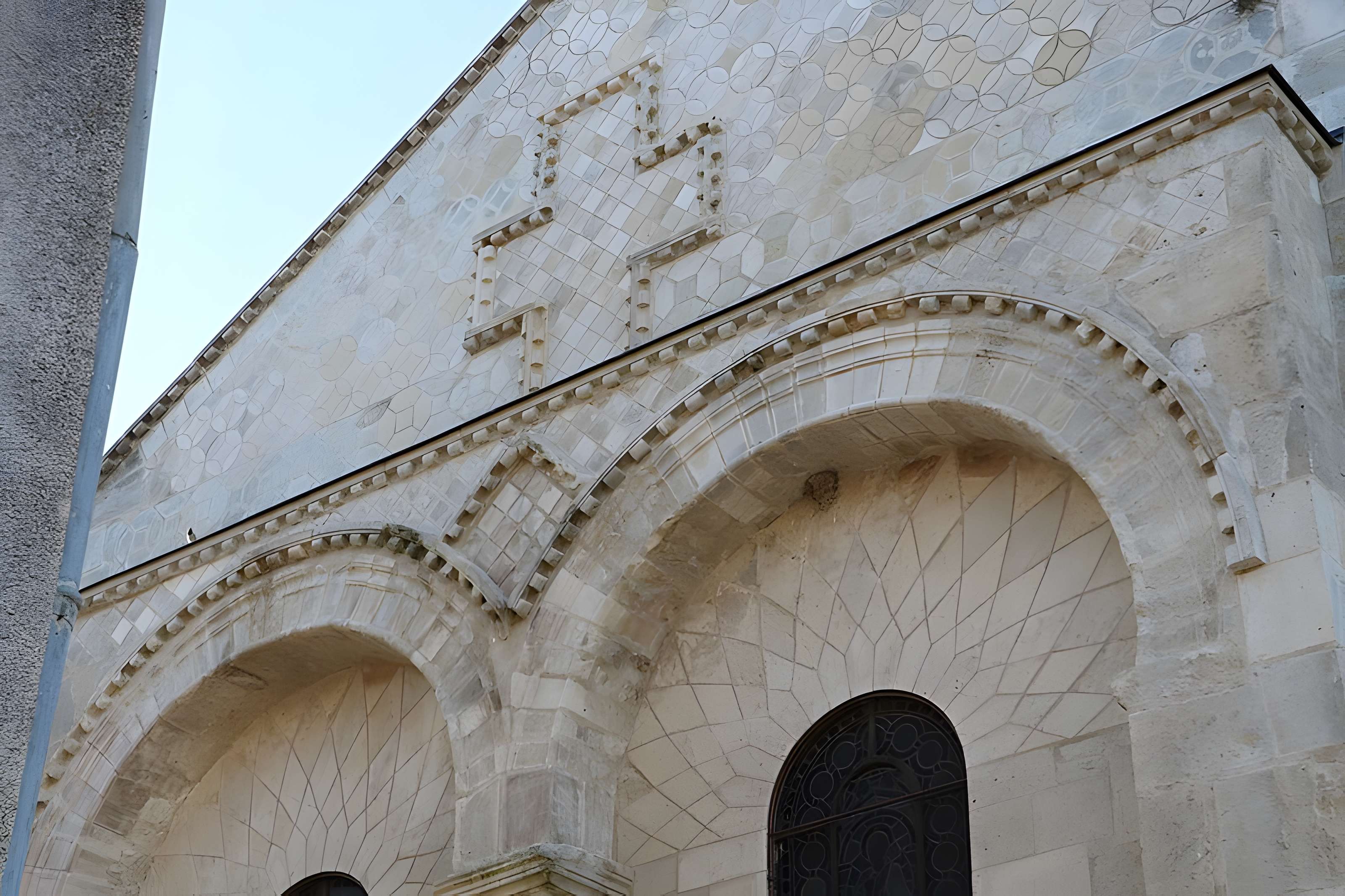 Église Saint-Léger d'Ébreuil