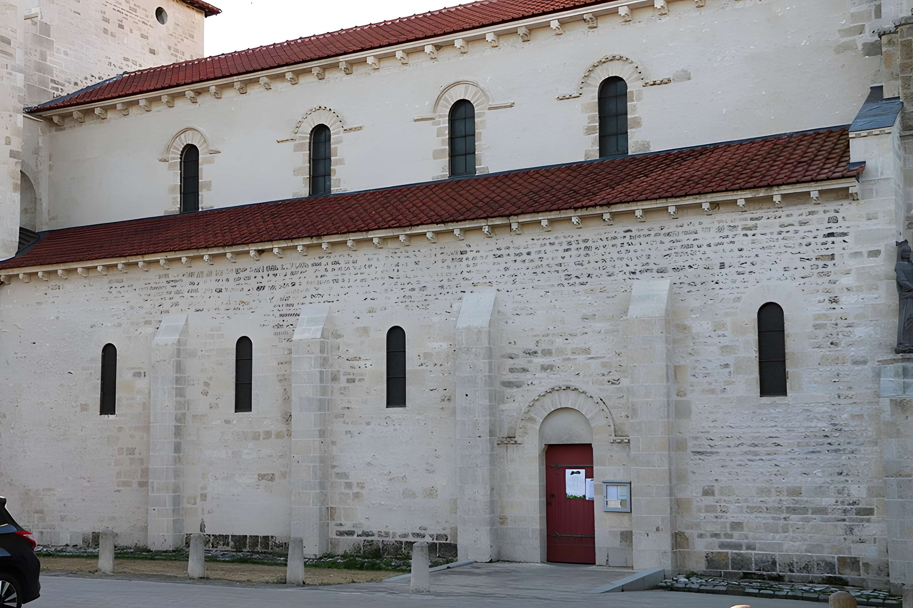 Église Saint-Léger d'Ébreuil