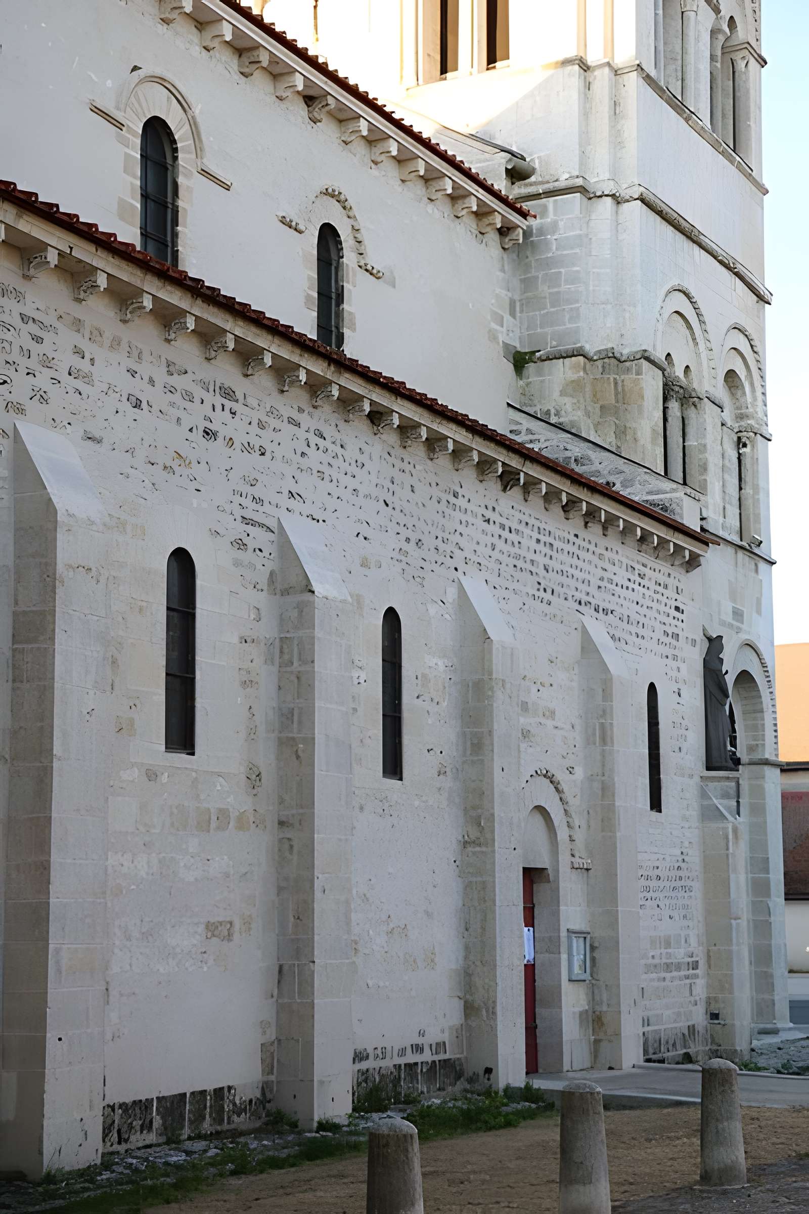 Église Saint-Léger d'Ébreuil