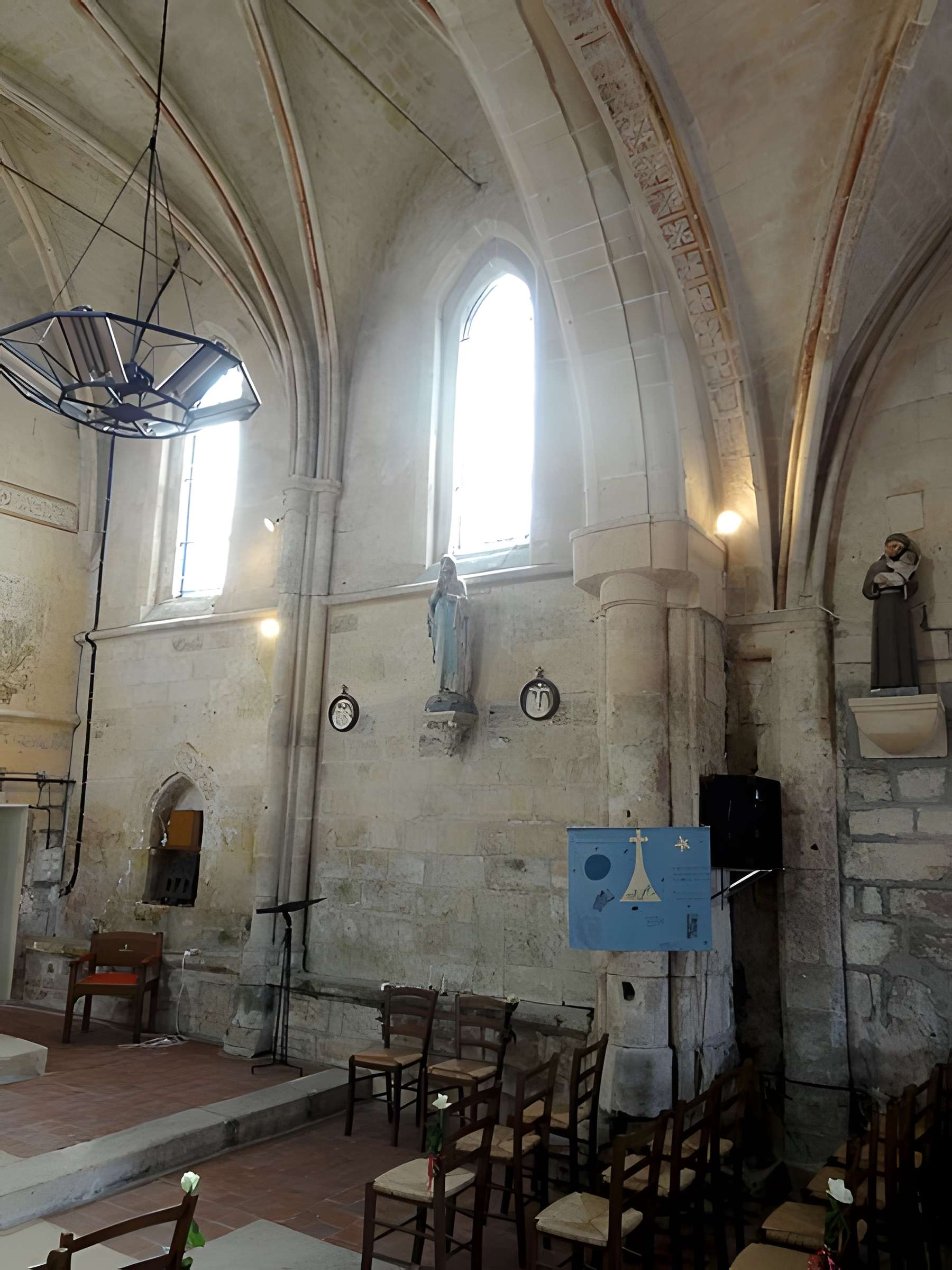 Église Saint-Leufroy de Thiverny