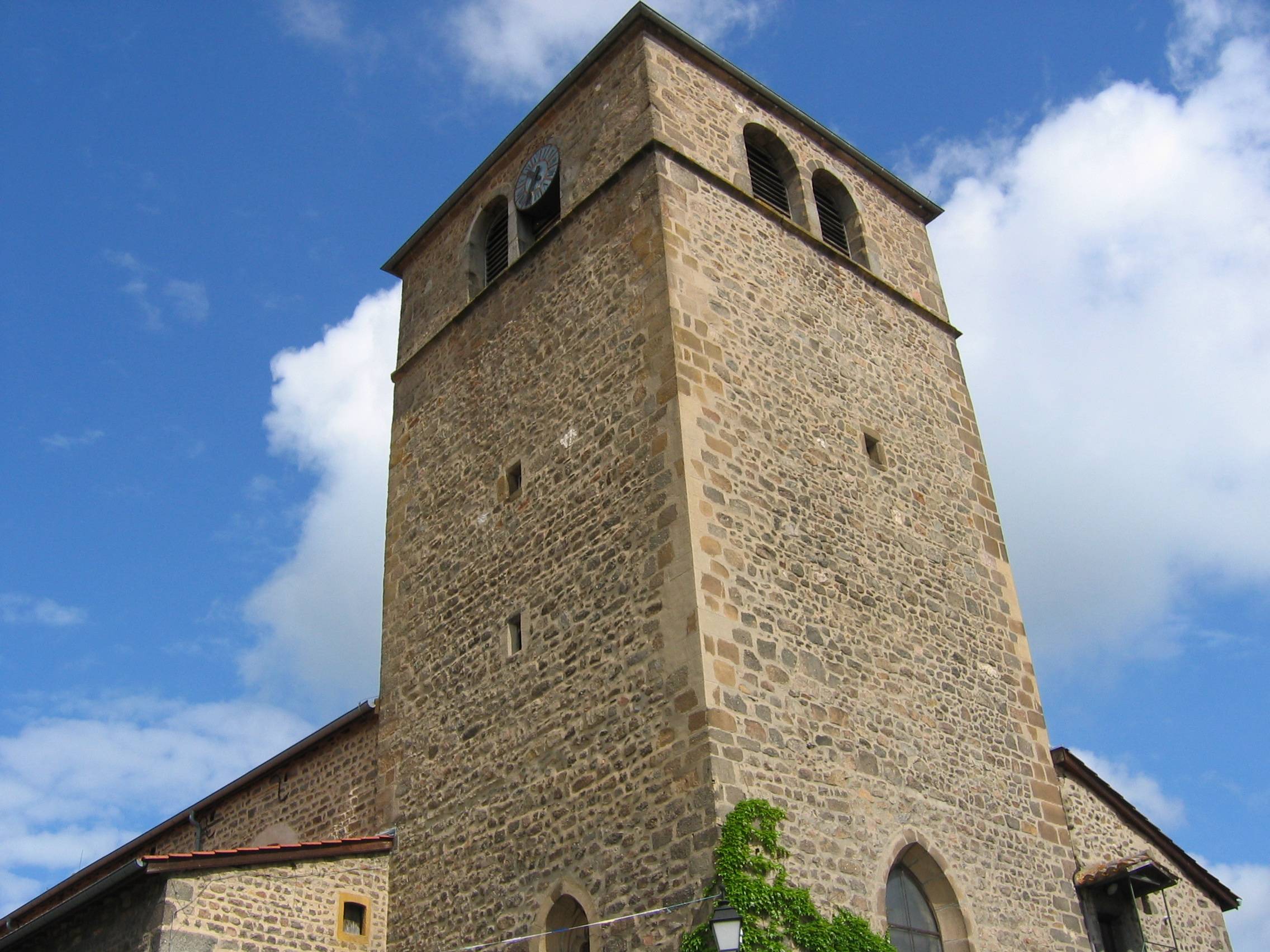 Photo de Église Sainte-Marguerite d'Haute-Rivoire