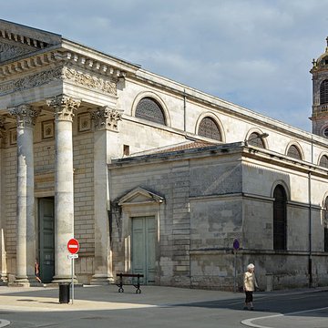 Église Saint-Louis de Rochefort
