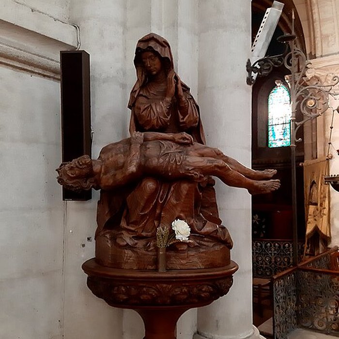 Photo de Église Saint-Louis dUza