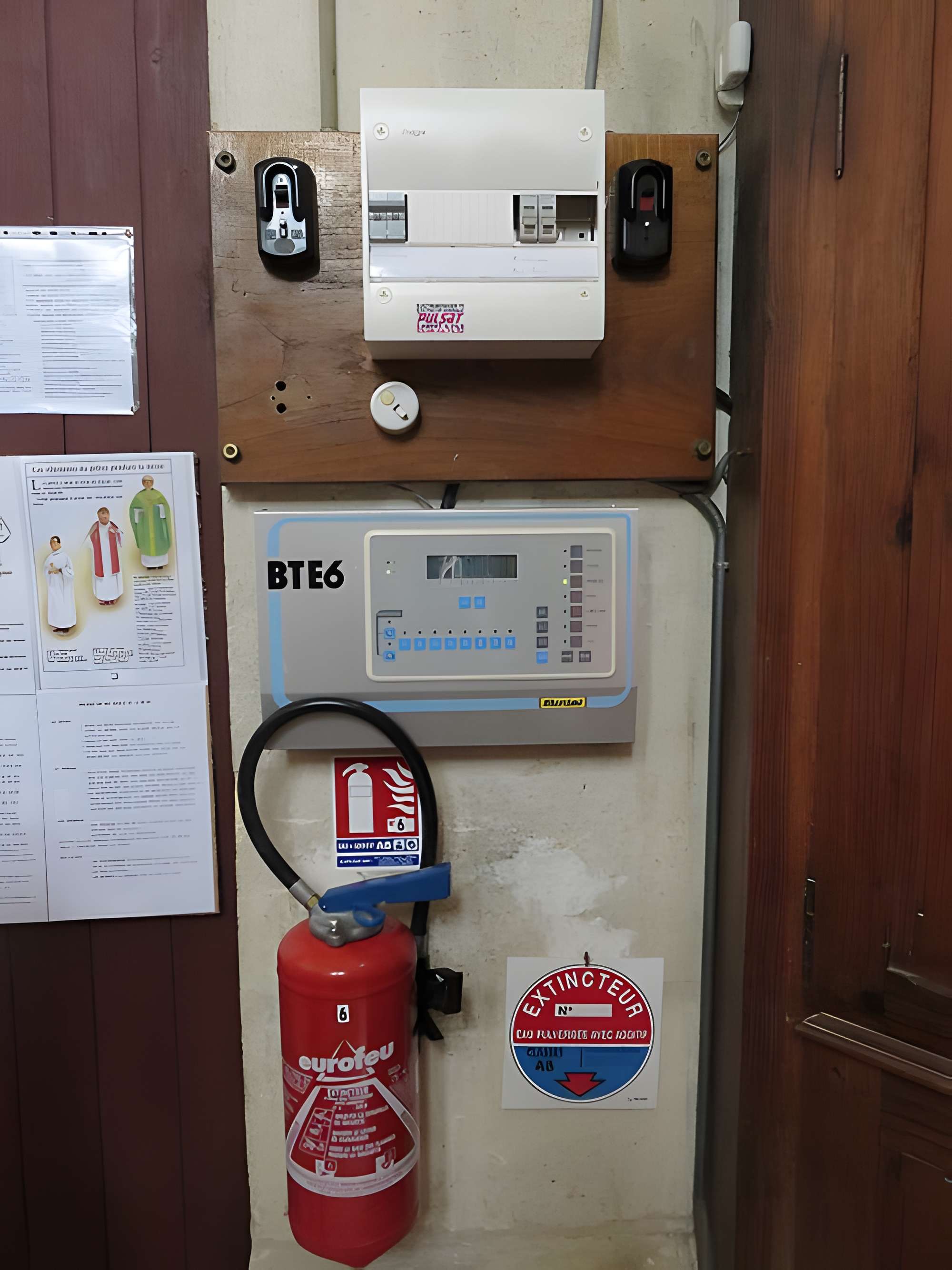 Église Saint-Louis d'Uza