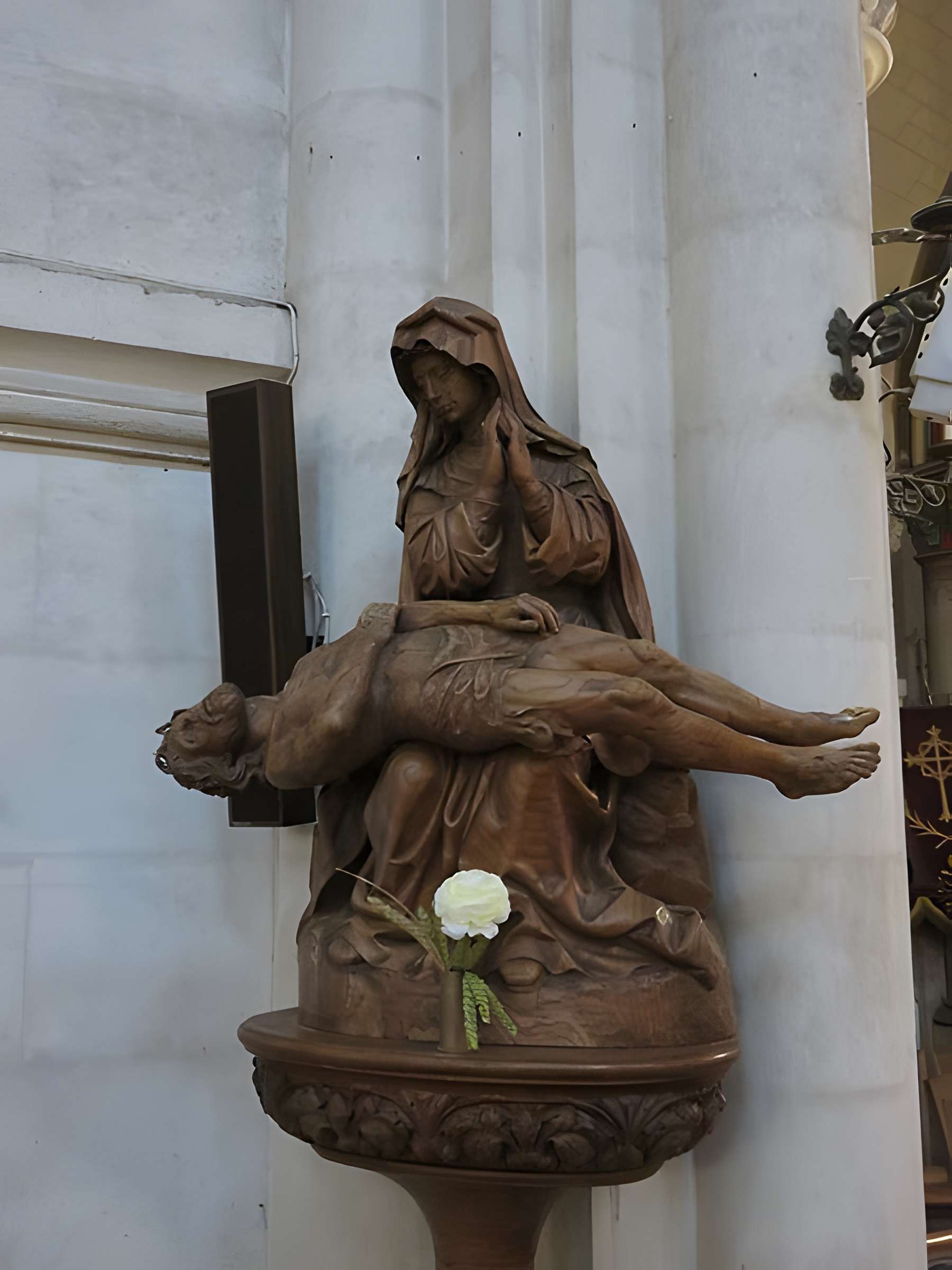 Église Saint-Louis d'Uza