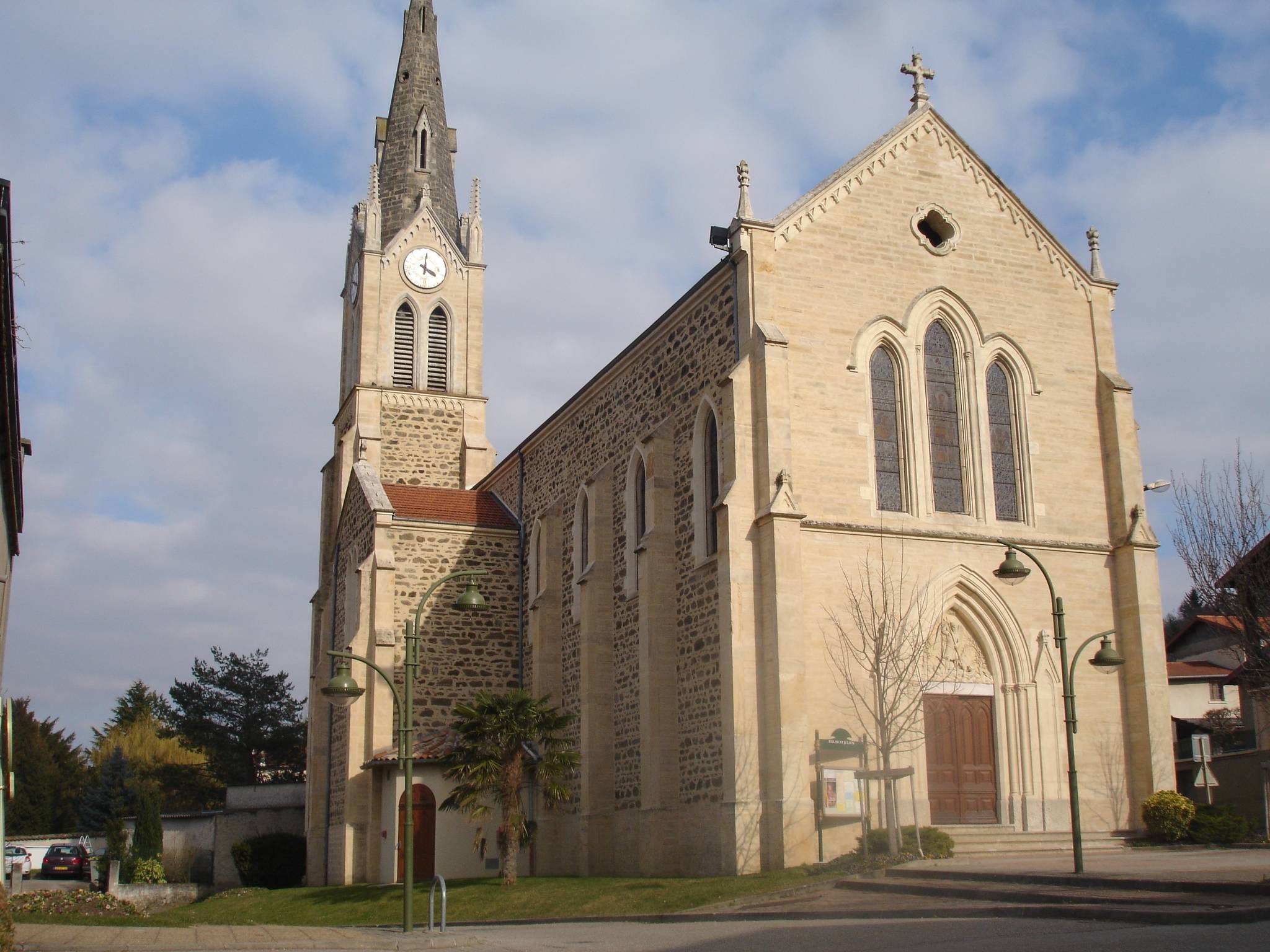 Photo de Church of Saint-Julien de Marennes