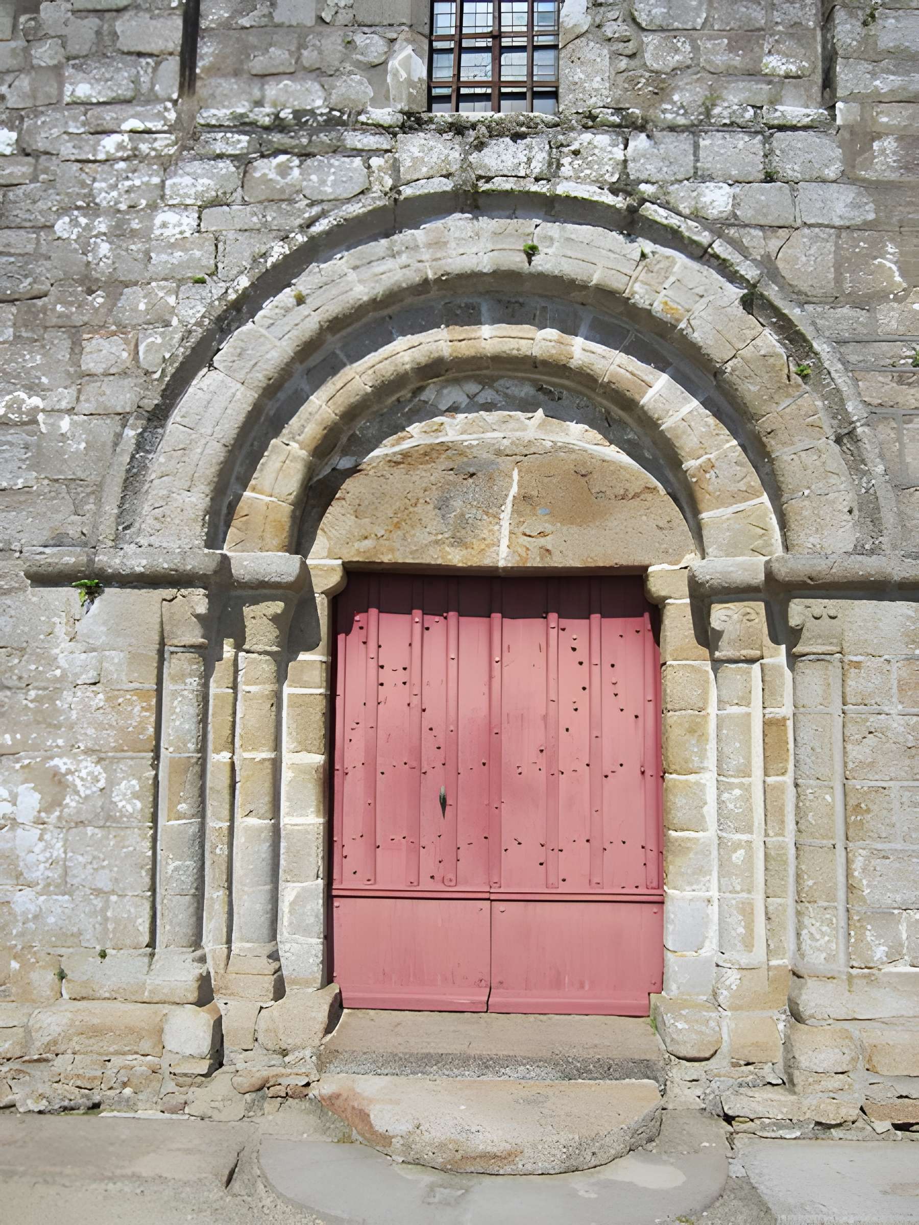 Église Saint-Loup de Saint-Loup
