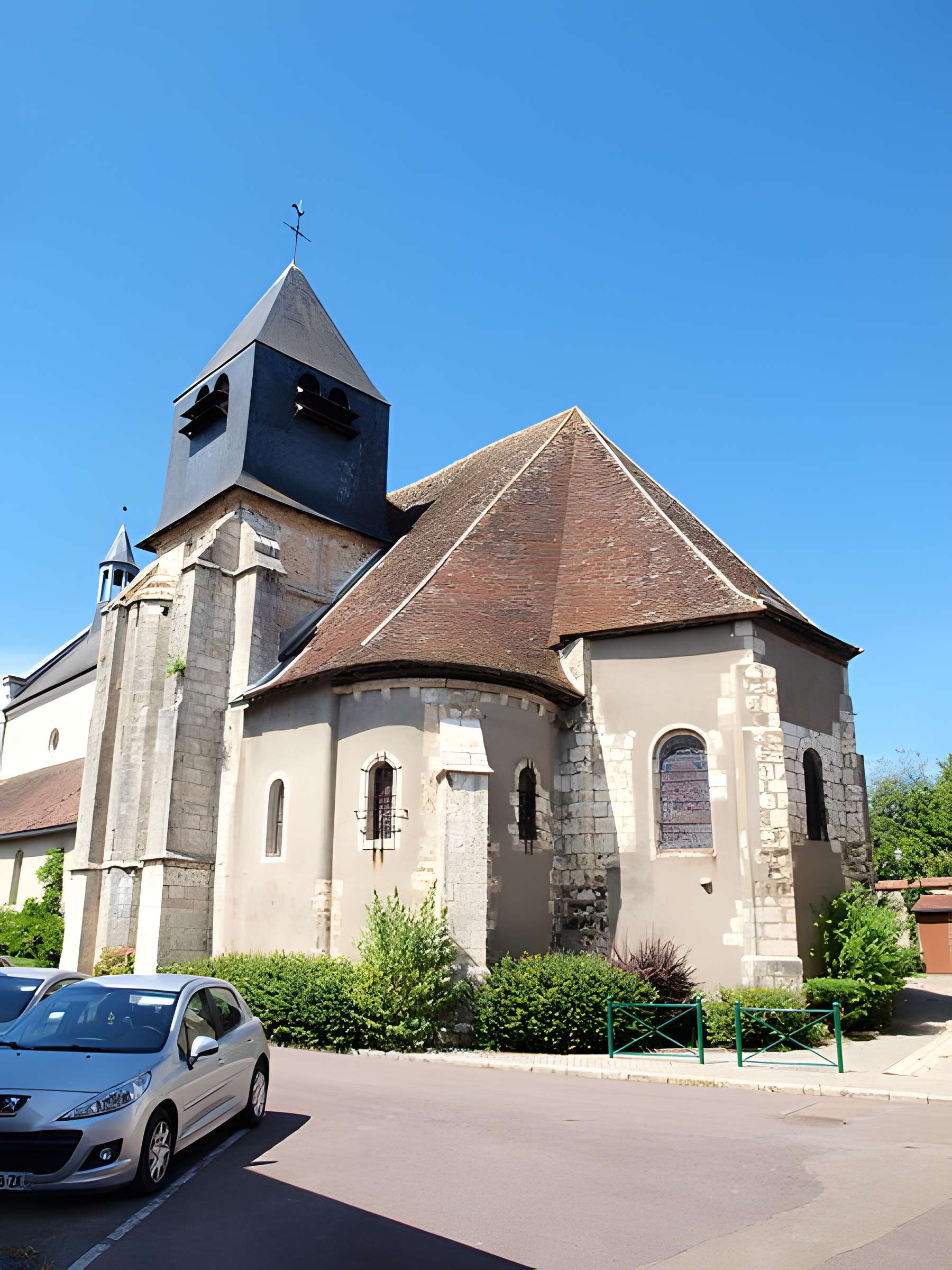 Église Saint-Loup-de-Troyes de Bléneau