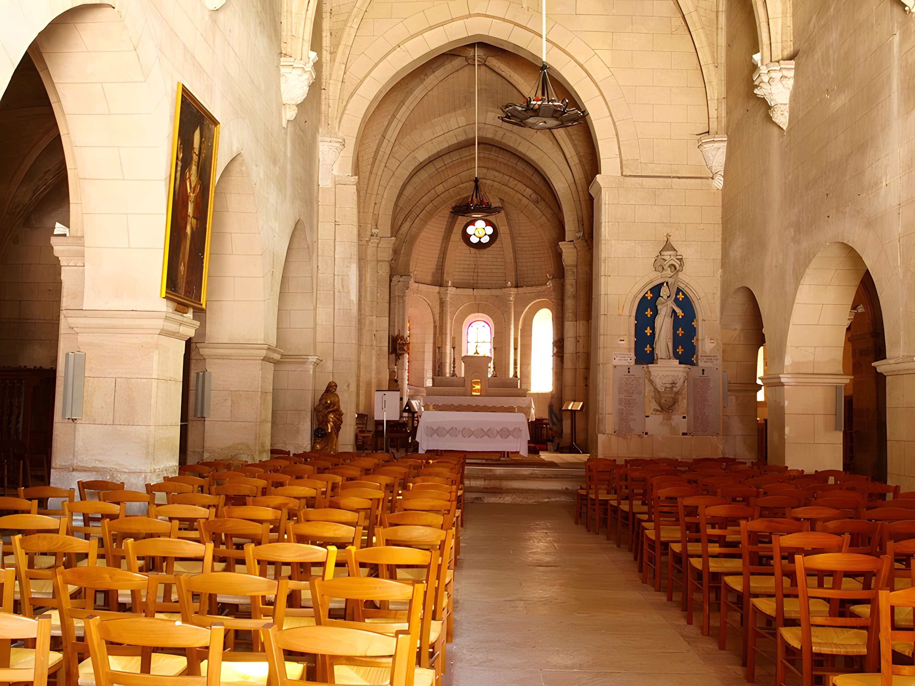 Église Saint-Loup-de-Troyes de Bléneau
