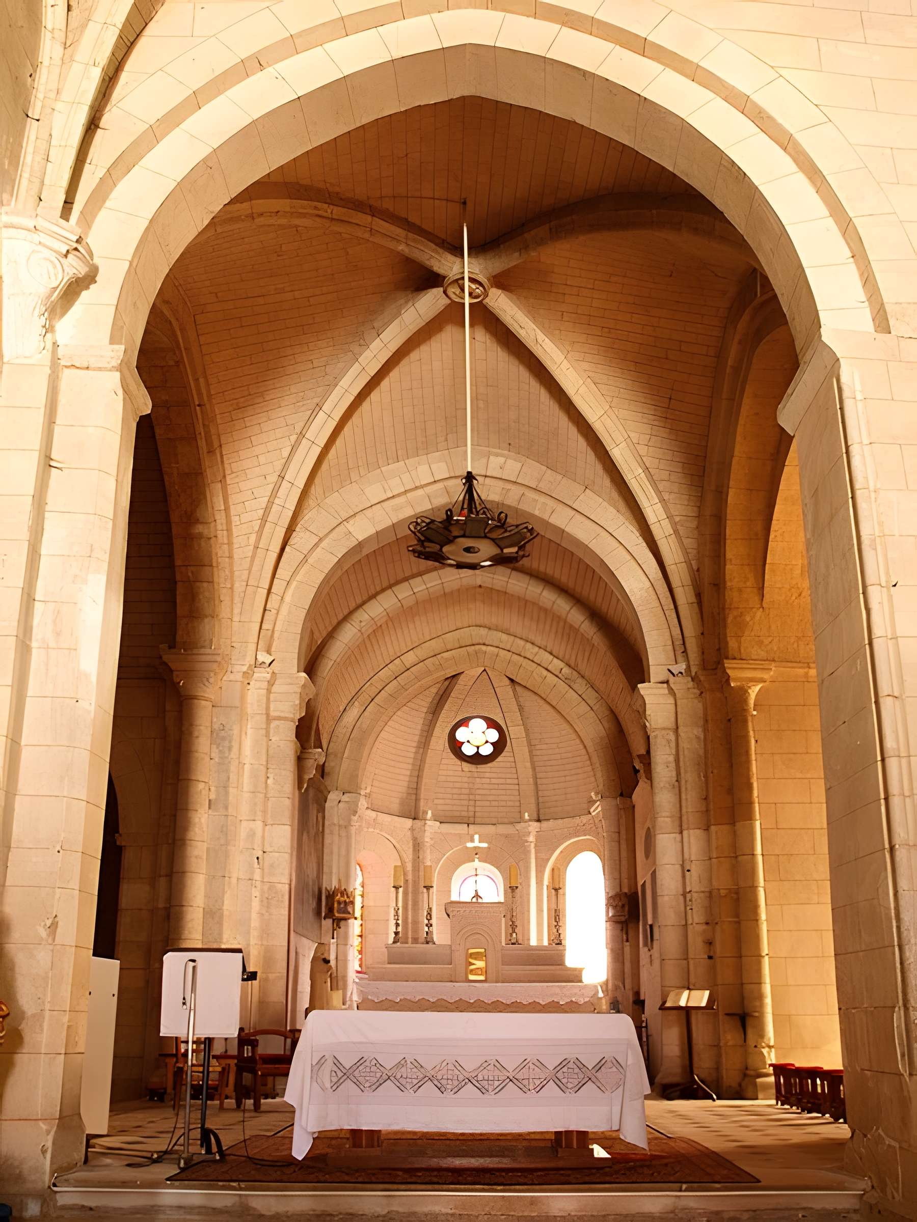 Église Saint-Loup-de-Troyes de Bléneau