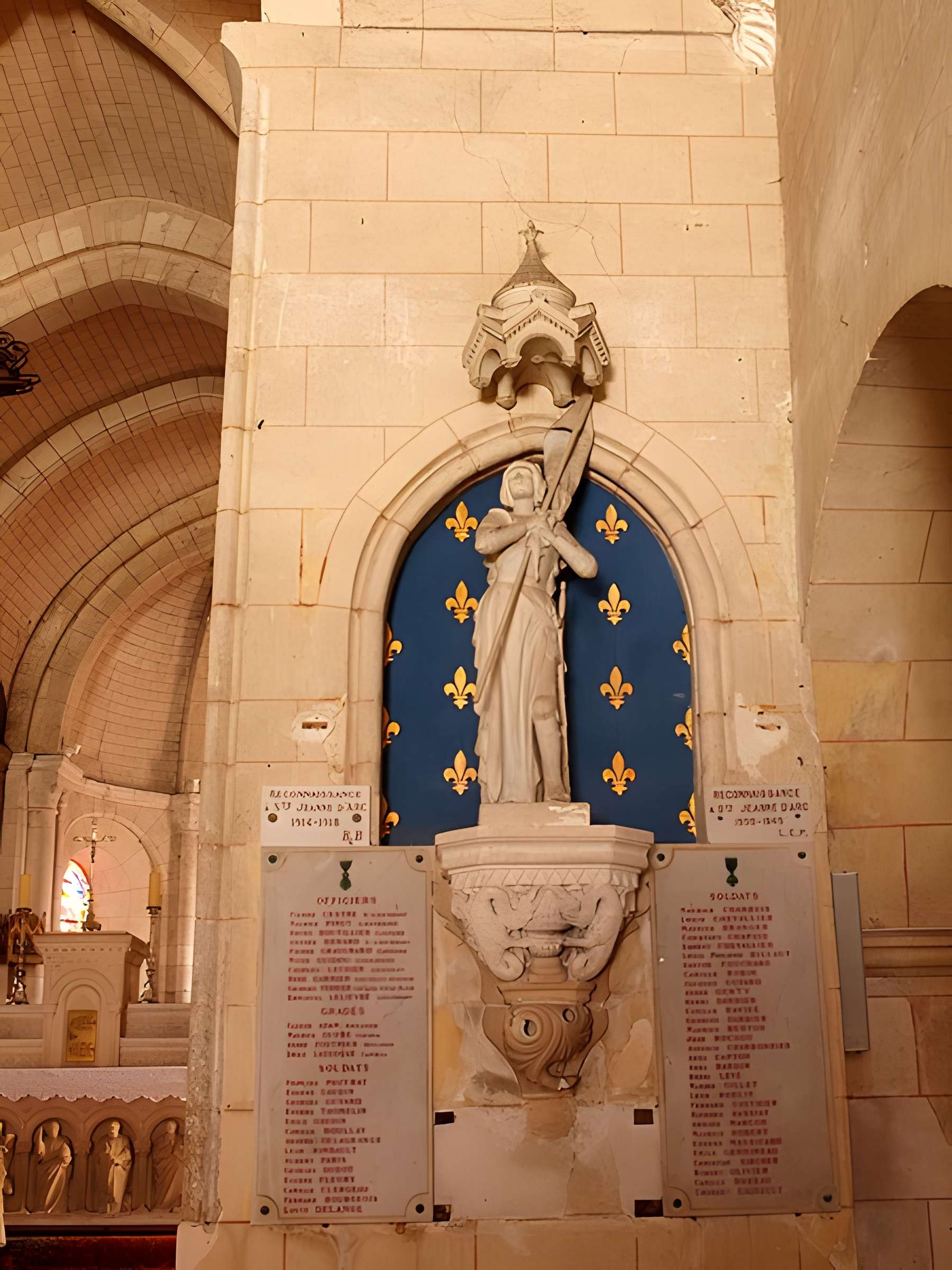 Église Saint-Loup-de-Troyes de Bléneau