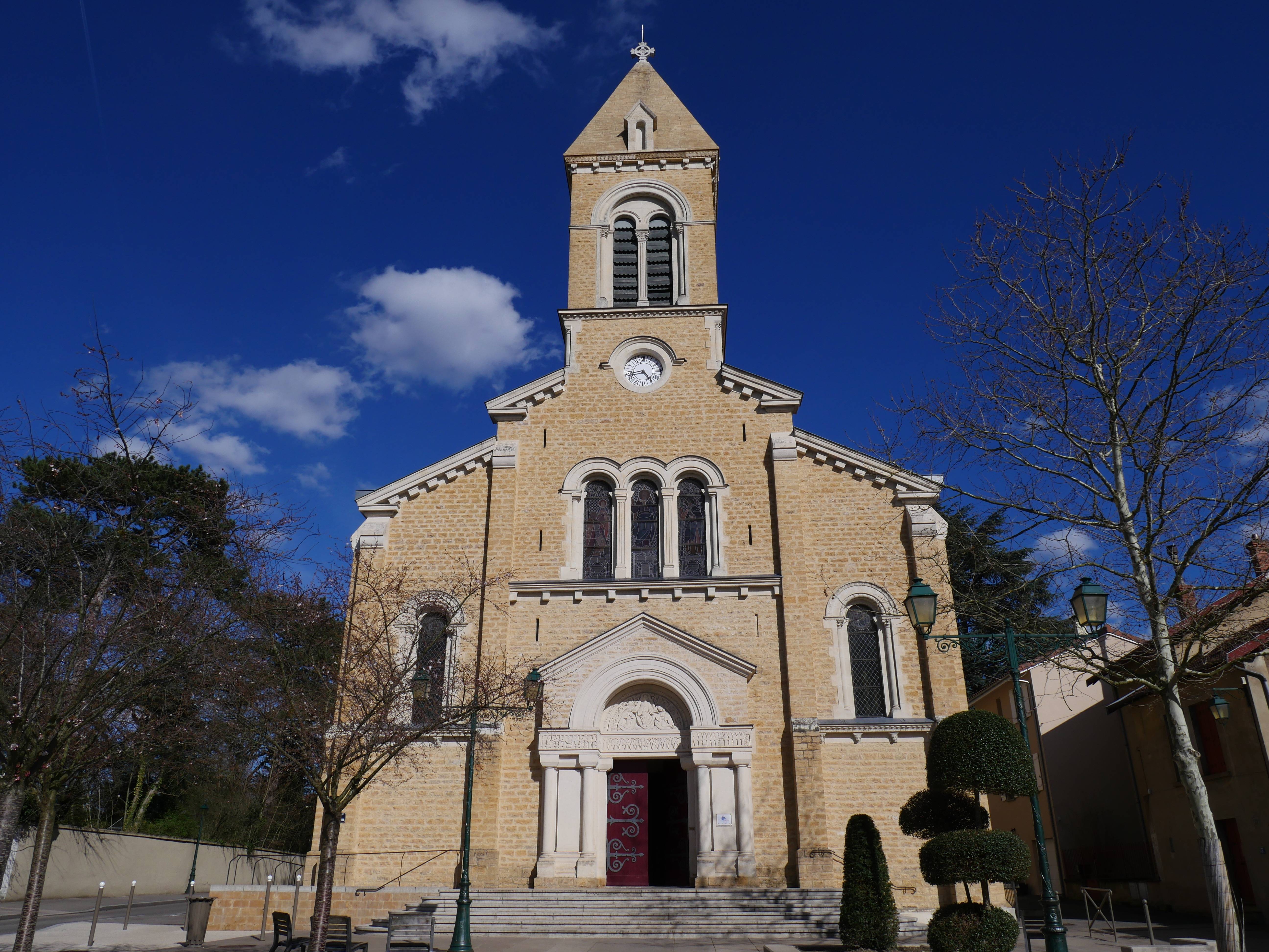 Photo de Église Saint-Claude de Tassin-la-Demi-Lune