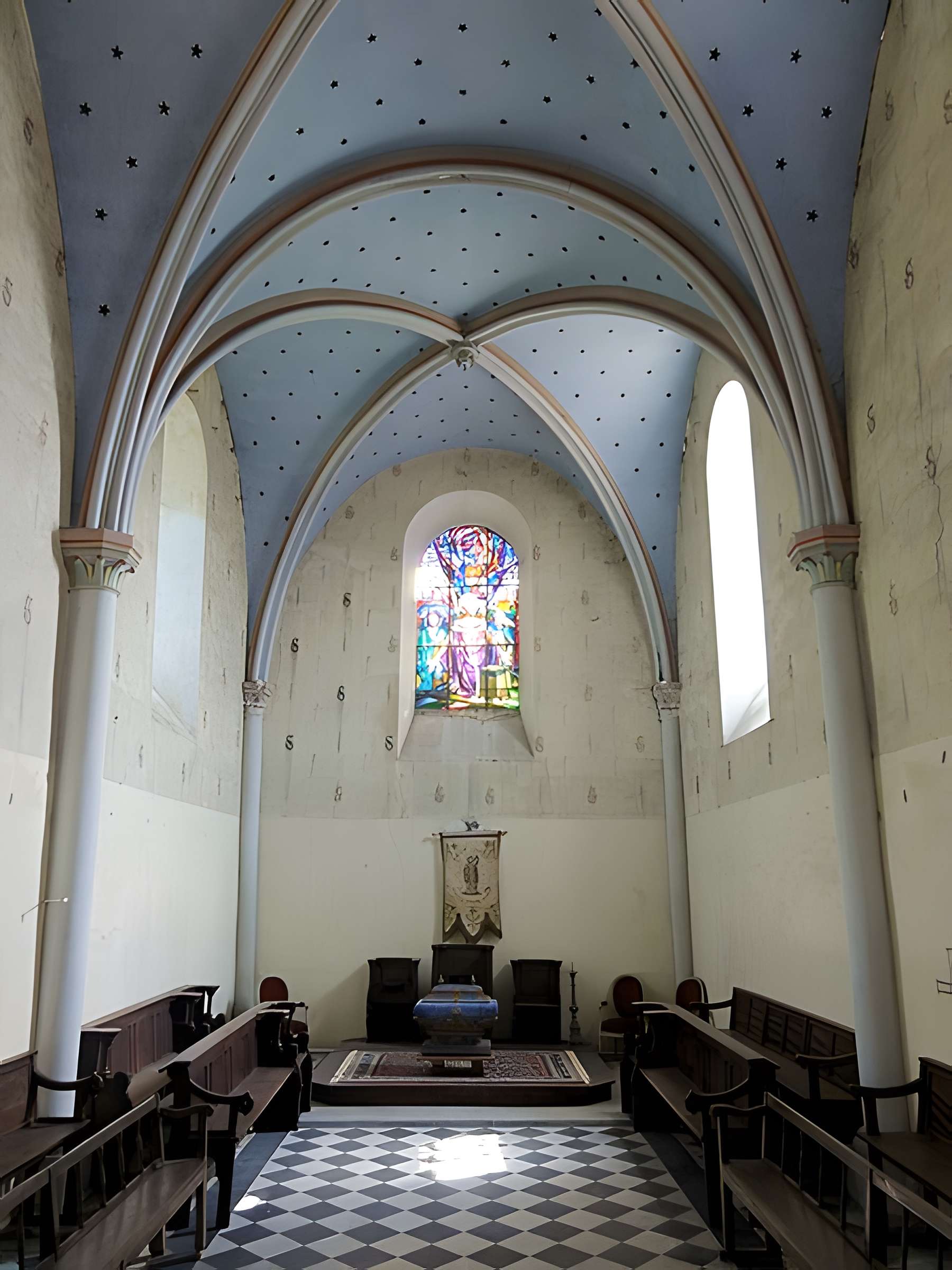Église Saint-Lucien de Montmille