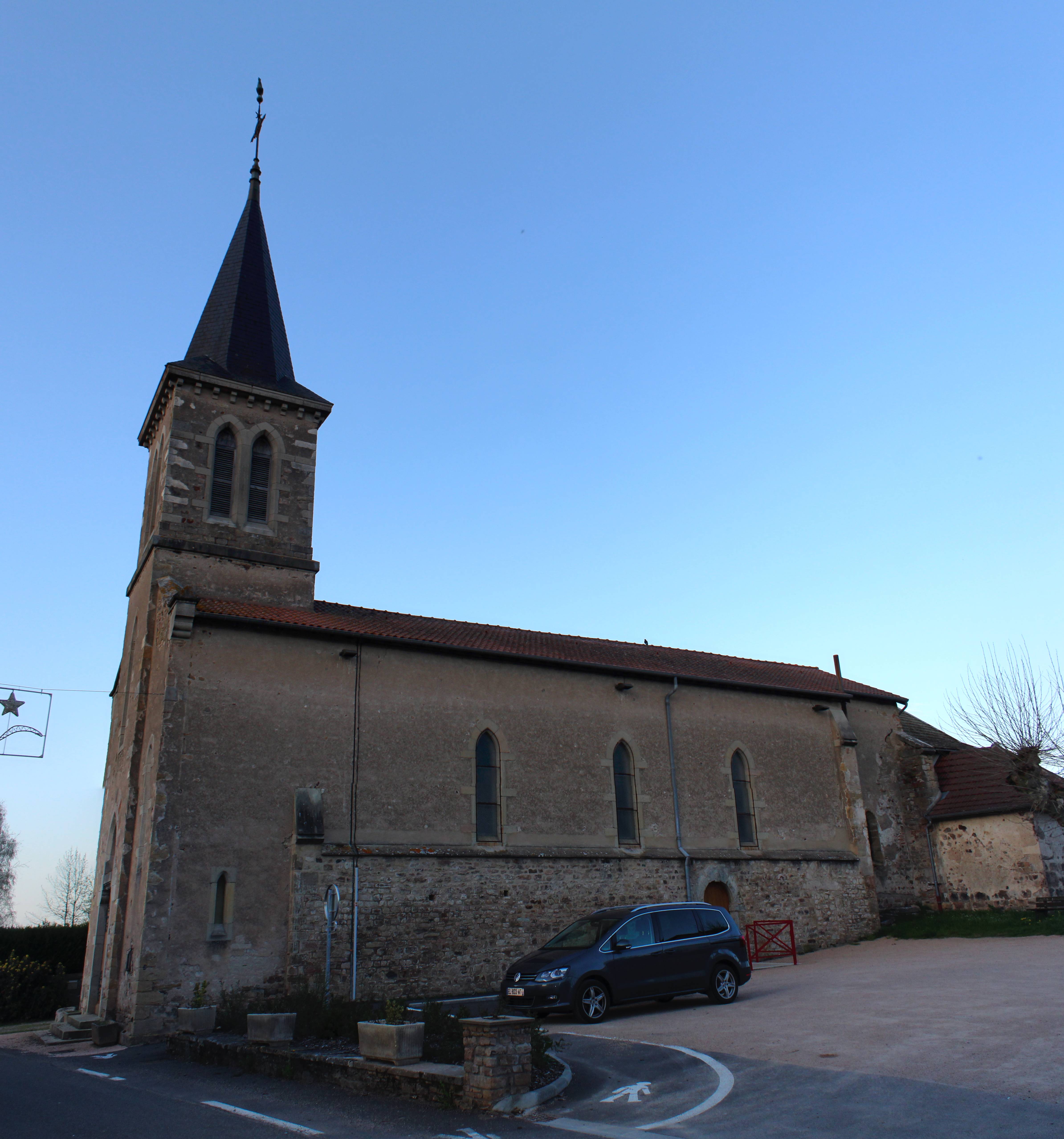 Photo de Église Saint-Denis de Bourgvilain