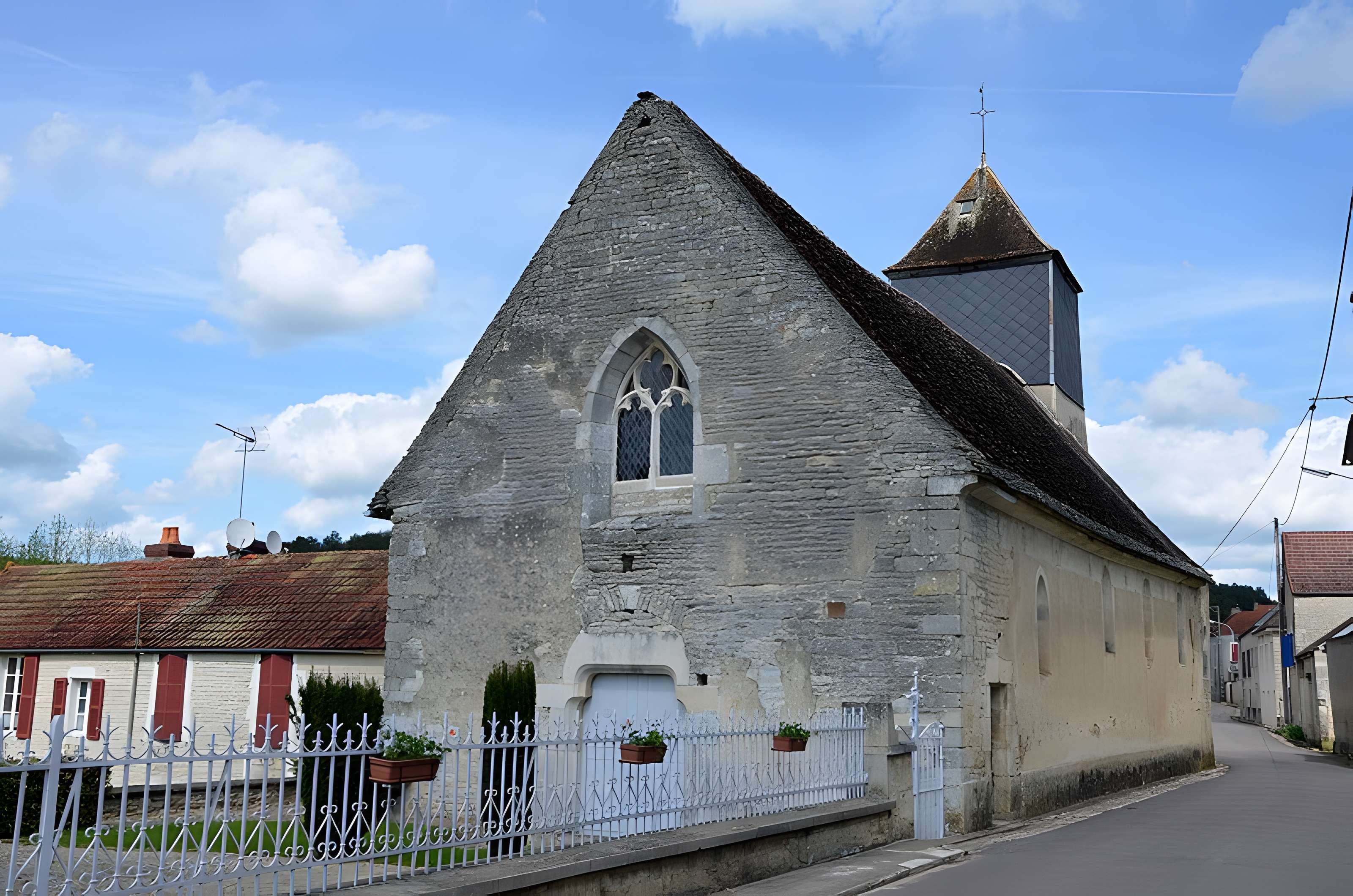 Église Saint-Maixent d'Ancy-le-Libre