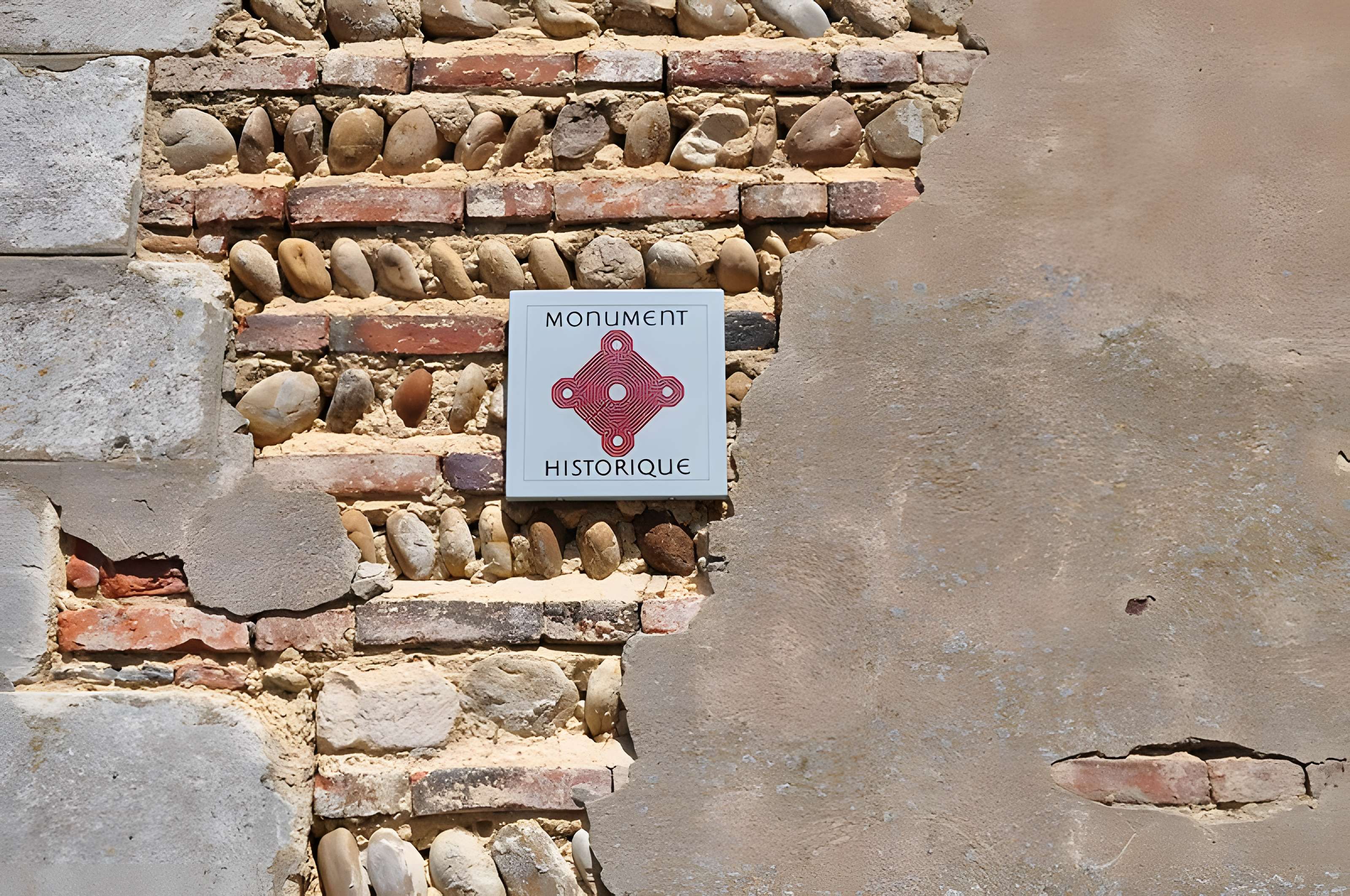 Église Saint-Marcel de Bouligneux