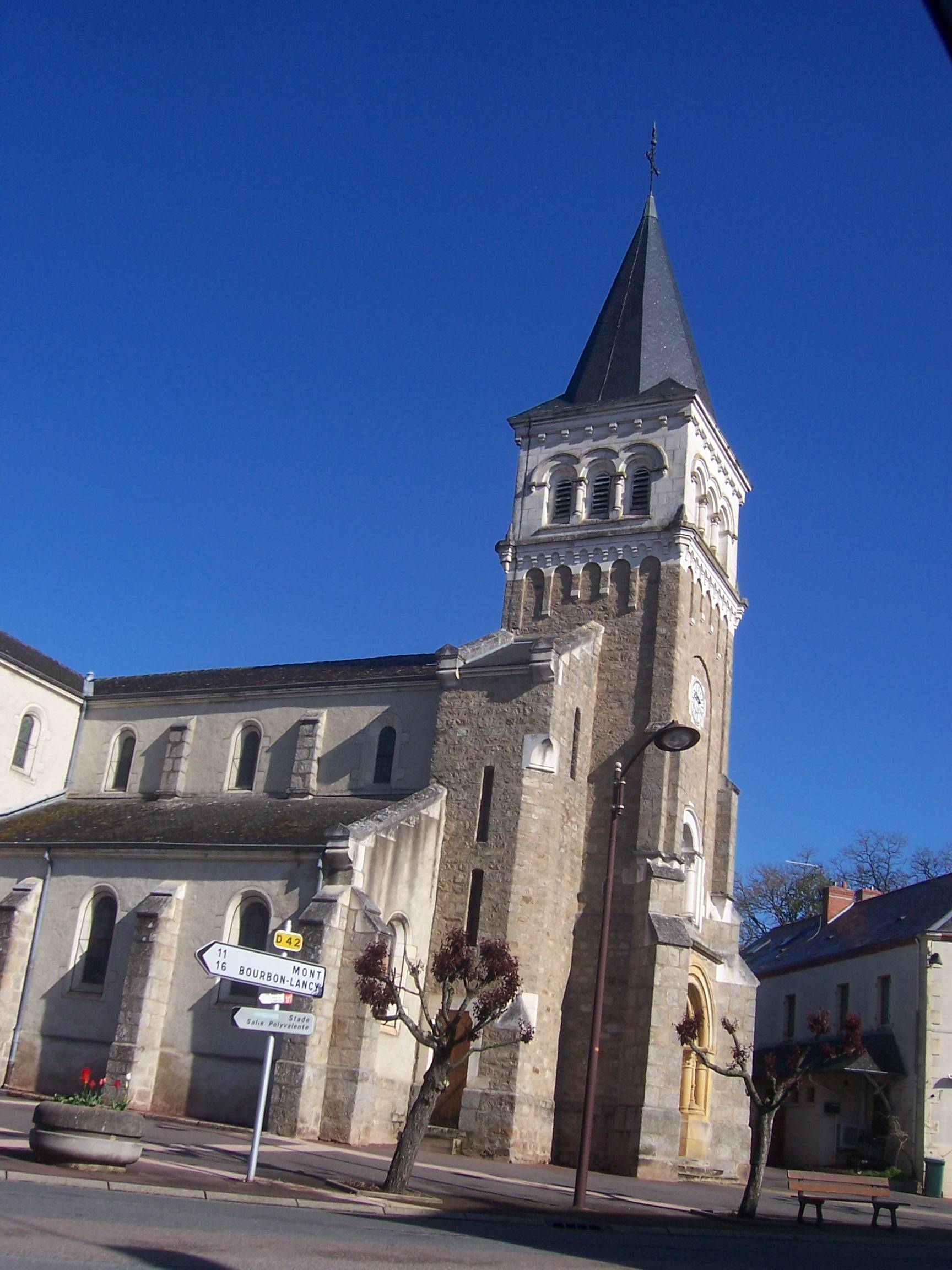 Photo de Église de la Décollation-de-Saint-Jean-Baptiste de Grury
