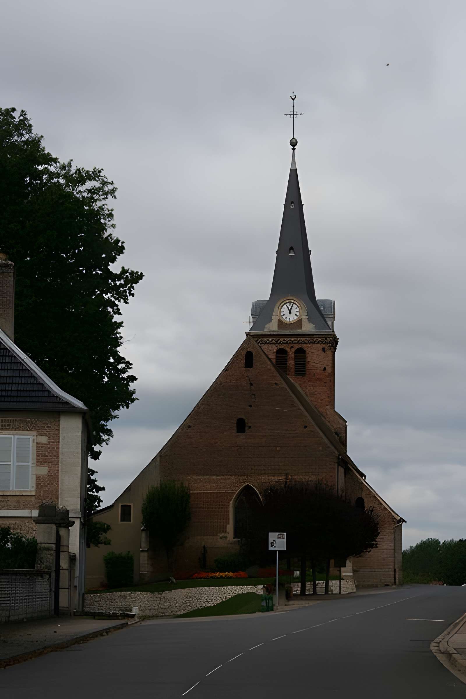 Église Saint-Marcel de Pierre-de-Bresse 
