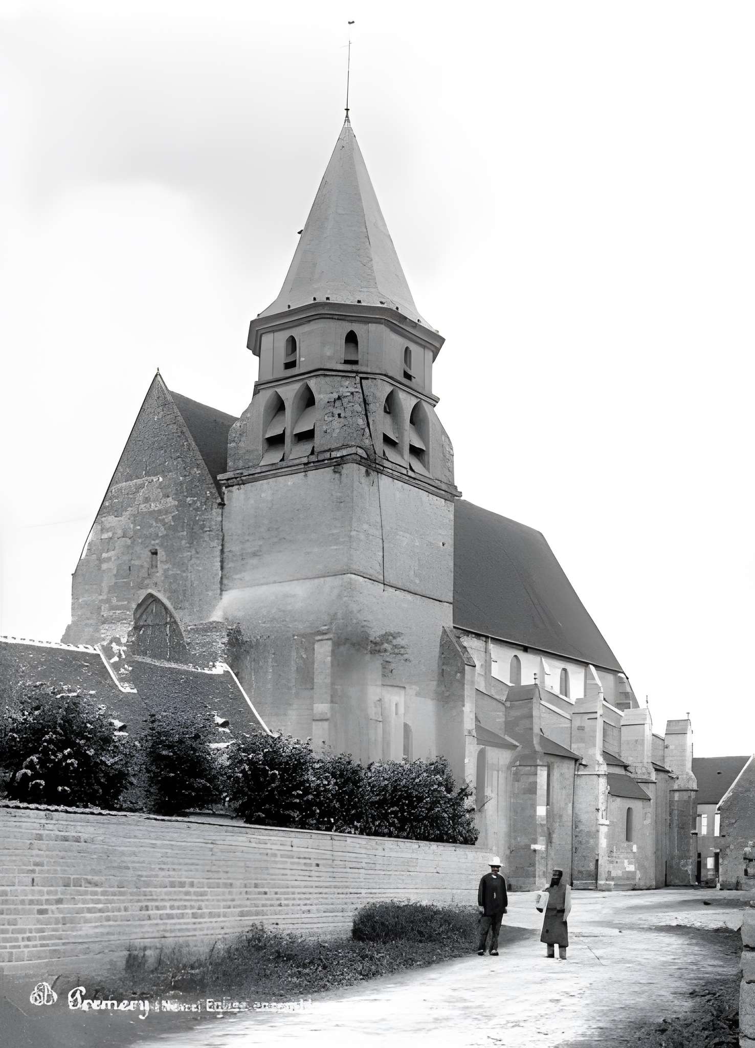 Église Saint-Marcel de Prémery