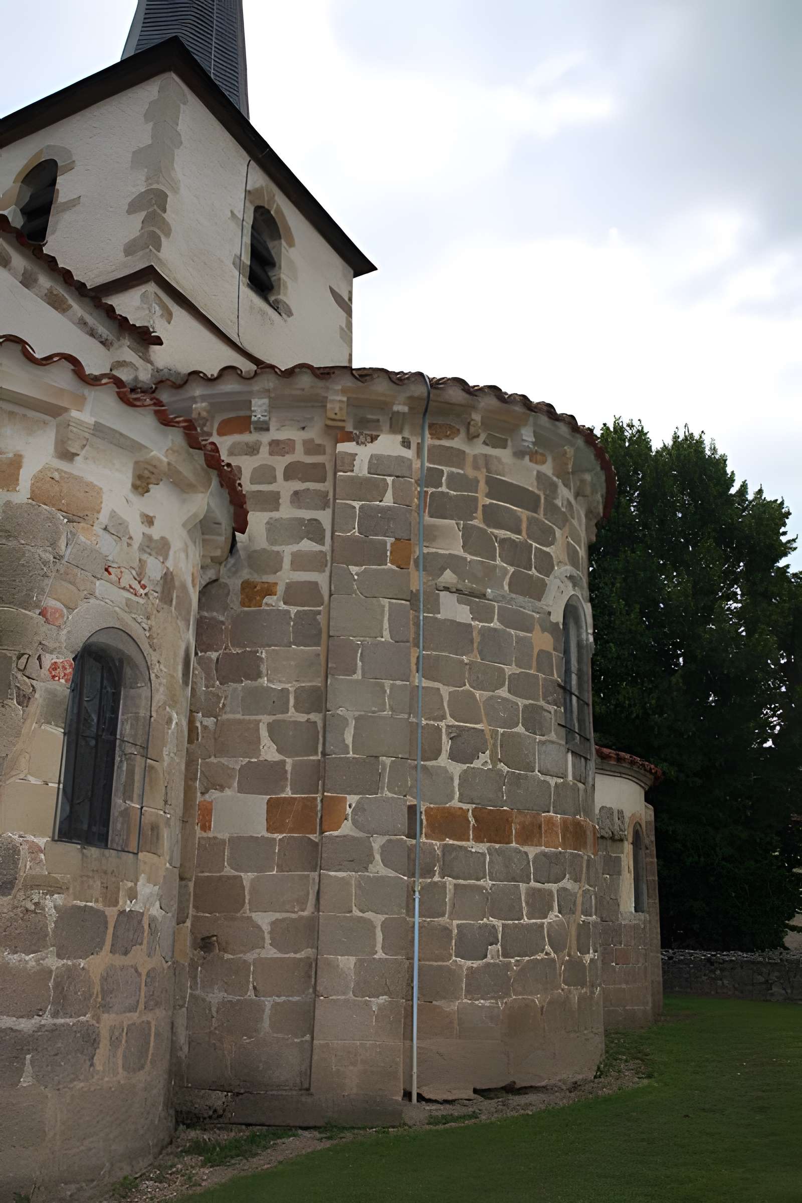 Église Saint-Marcel de Saint-Marcel-en-Murat