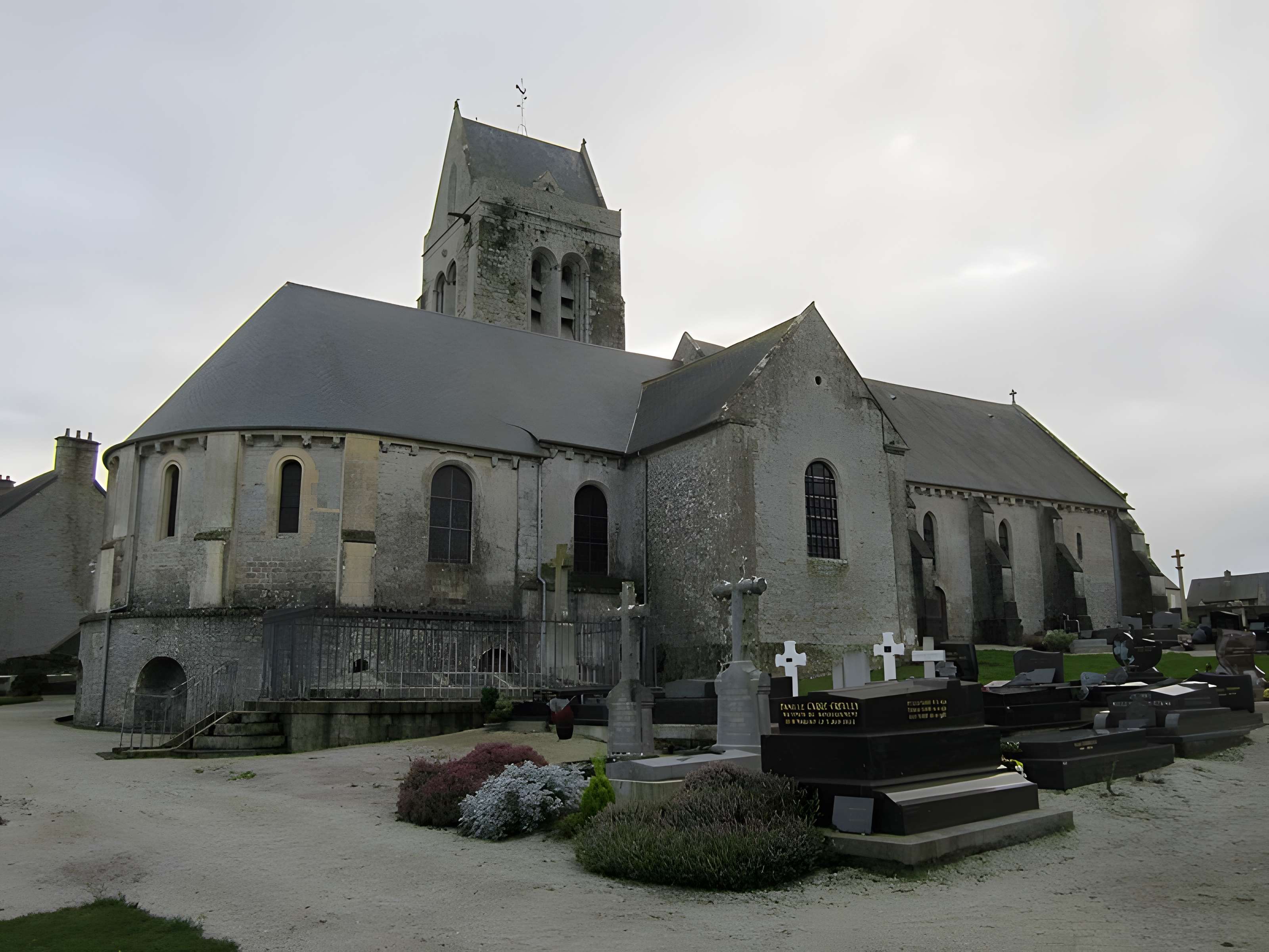 Église Saint-Marcouf de Saint-Marcouf