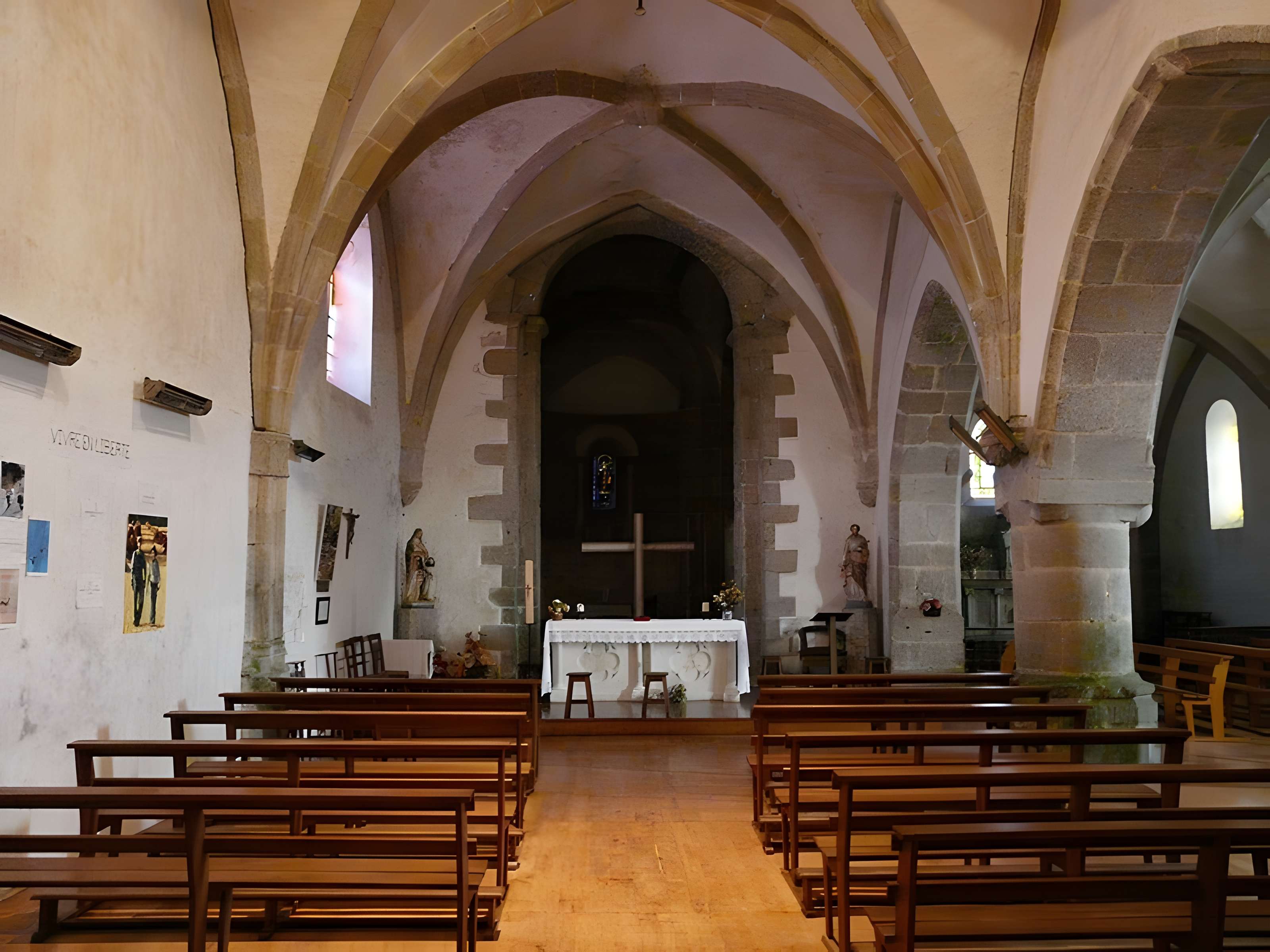 Église Saint-Martial de Busserolles