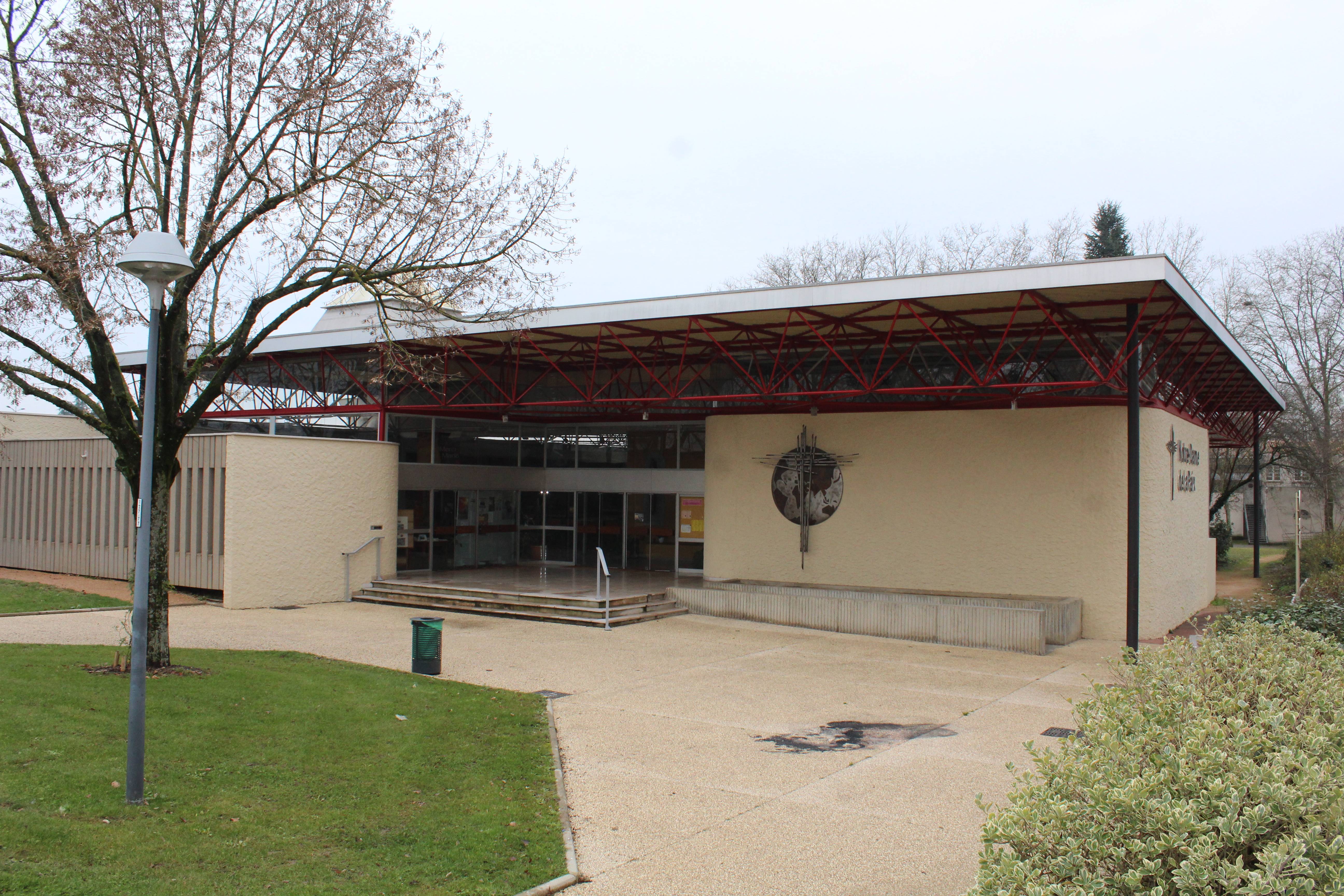 Photo de Église Notre-Dame-de-la-Paix de Mâcon