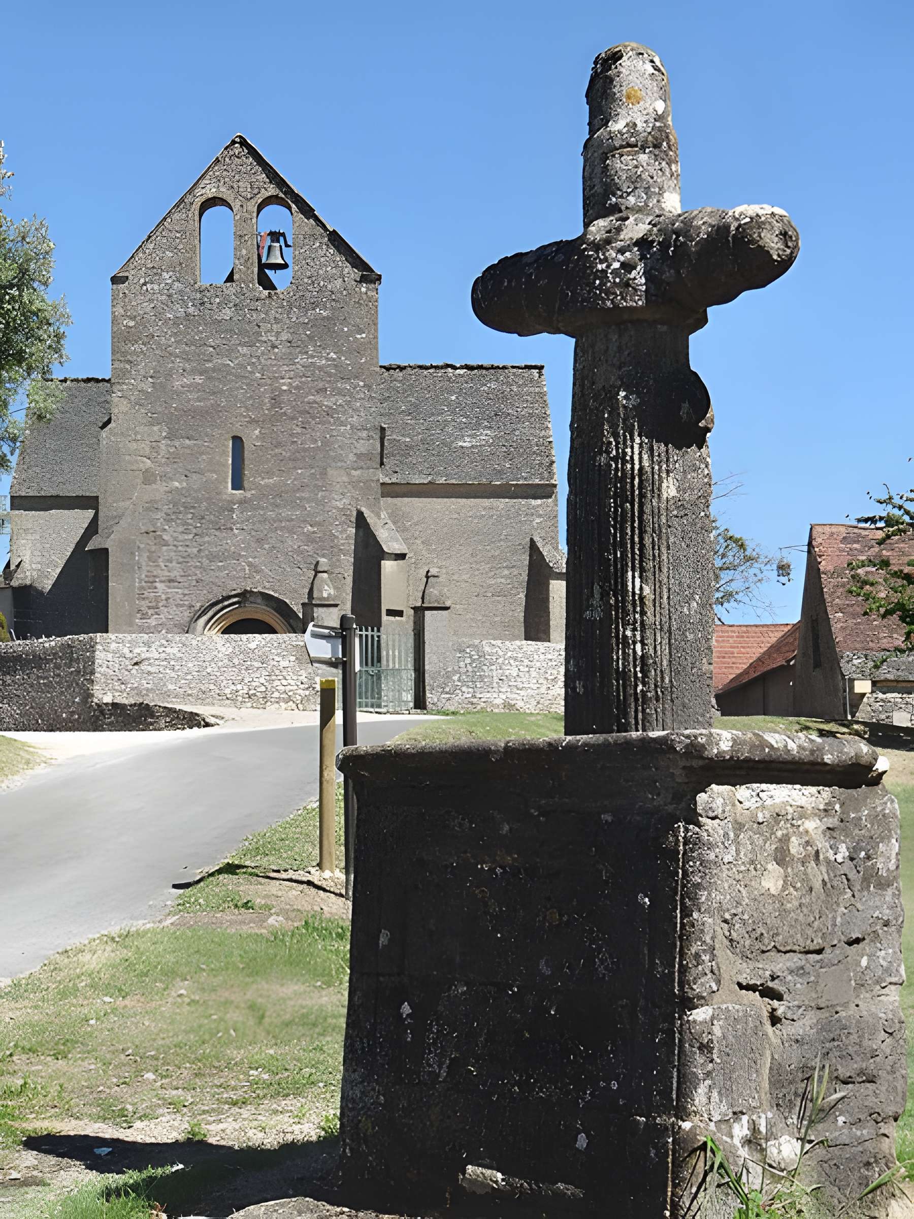 Église Saint-Martial de Cazenac