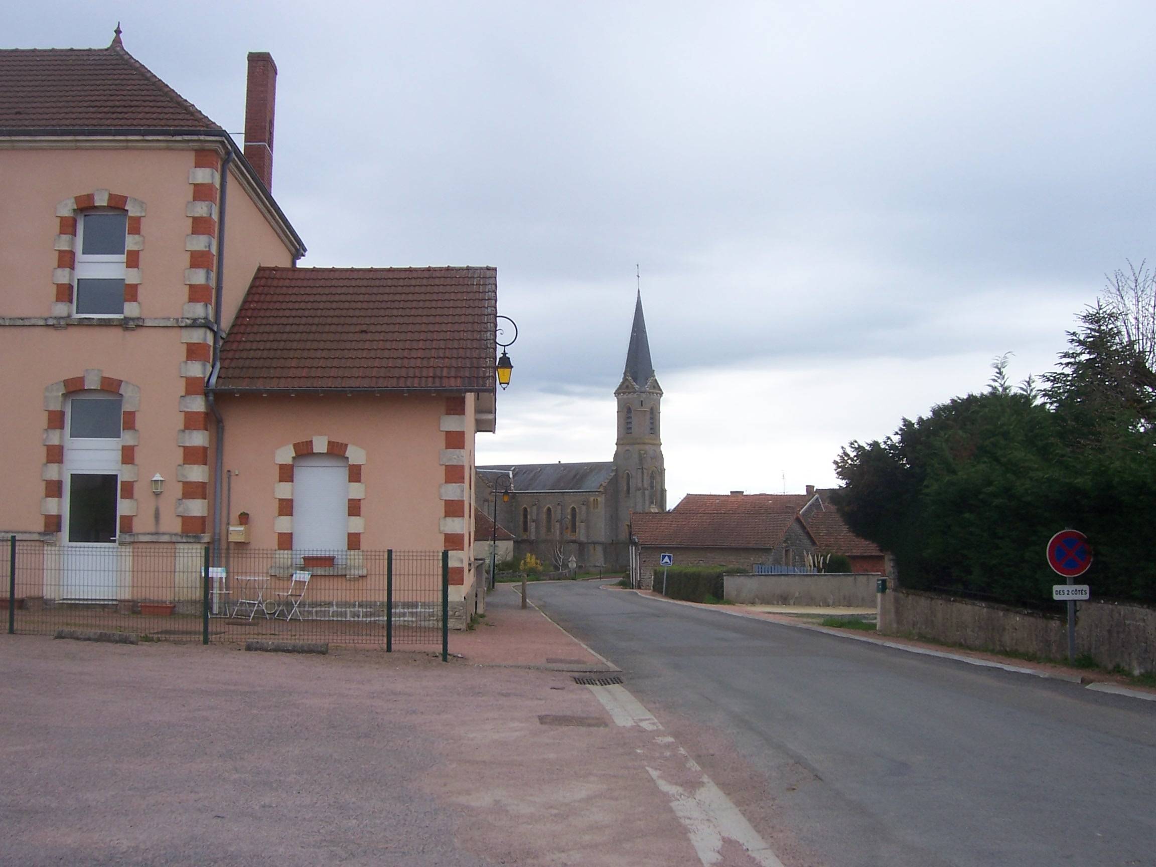 Photo de Kirche Saint Martin d'Oudry