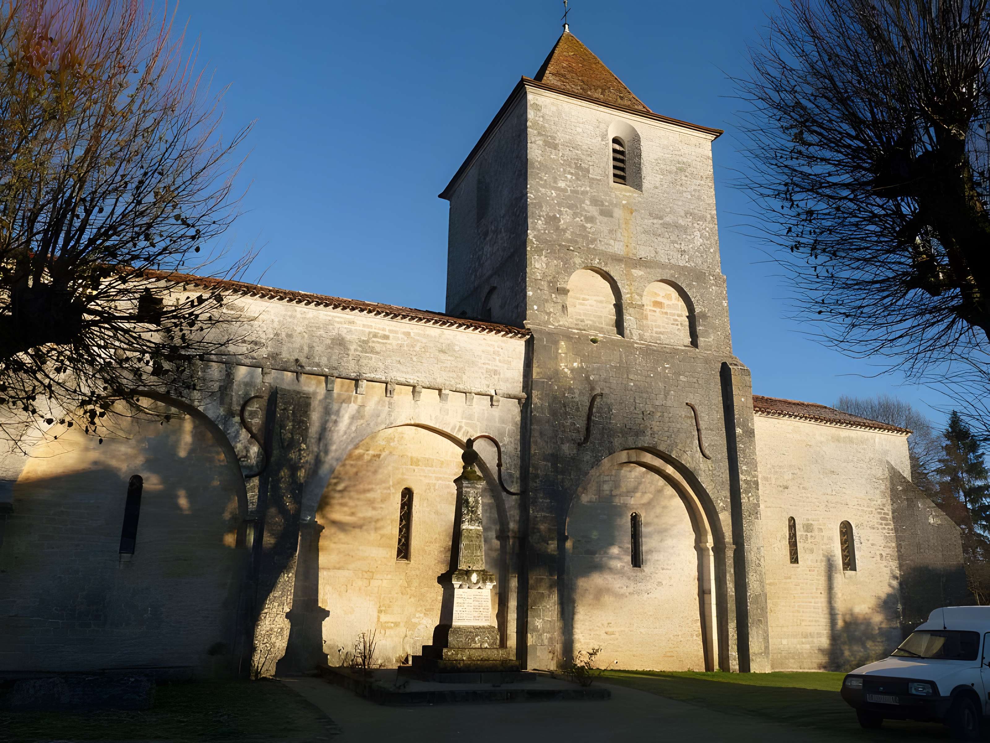 Église Saint-Martial de Mouton