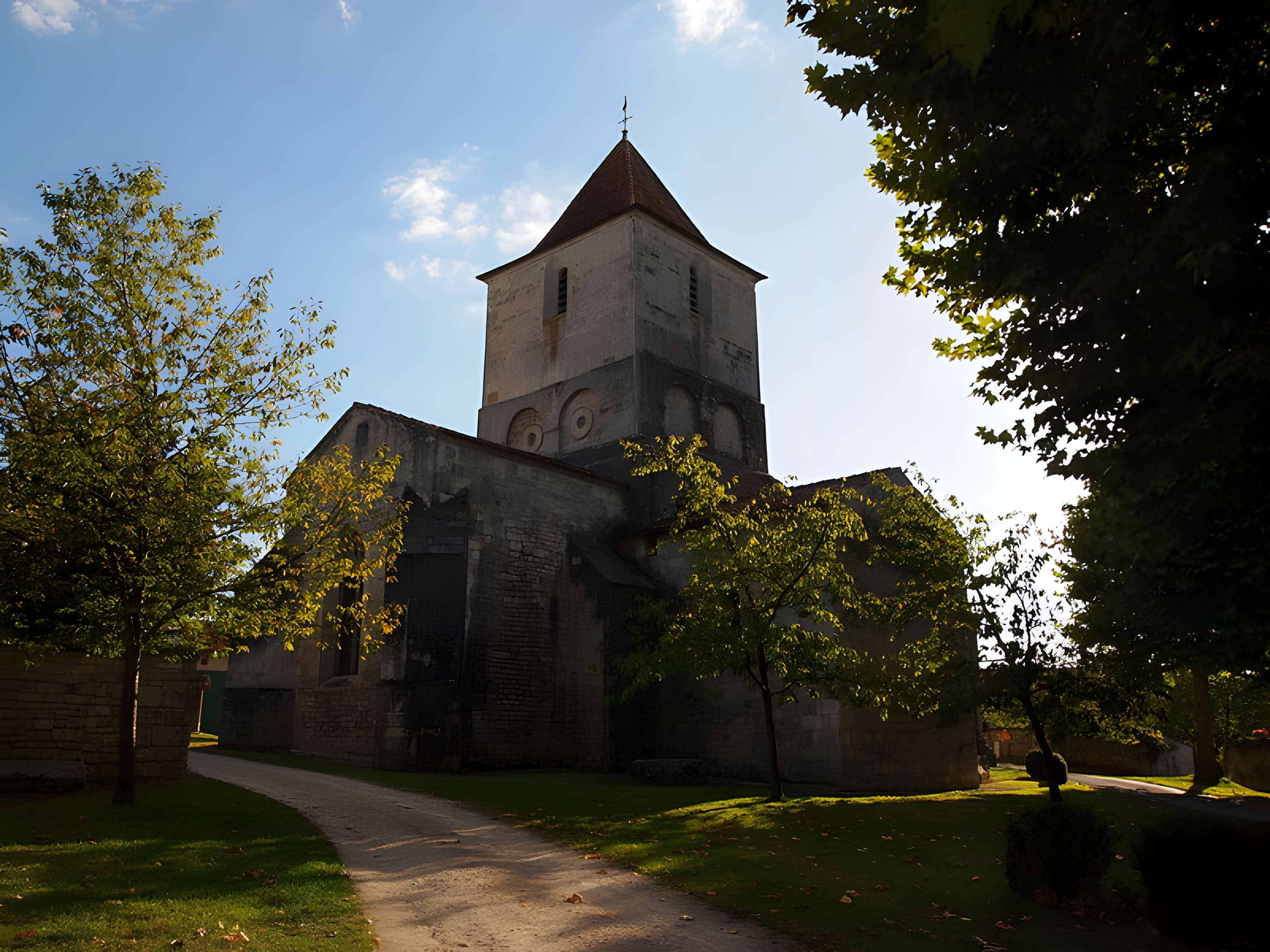 Église Saint-Martial de Mouton