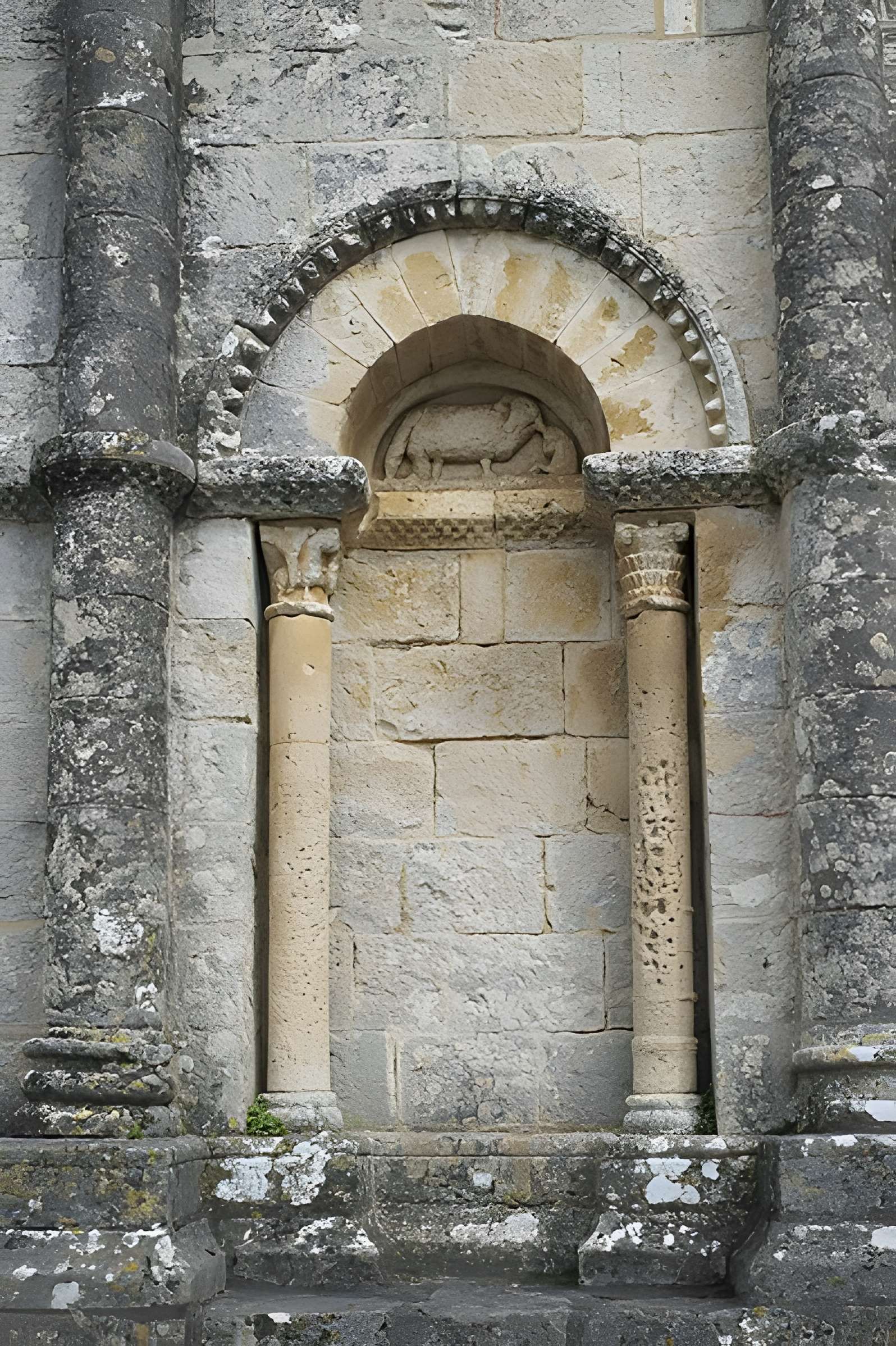 Église Saint-Martial de Mouton