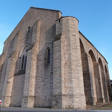 Église Saint-Martial de Rieupeyroux