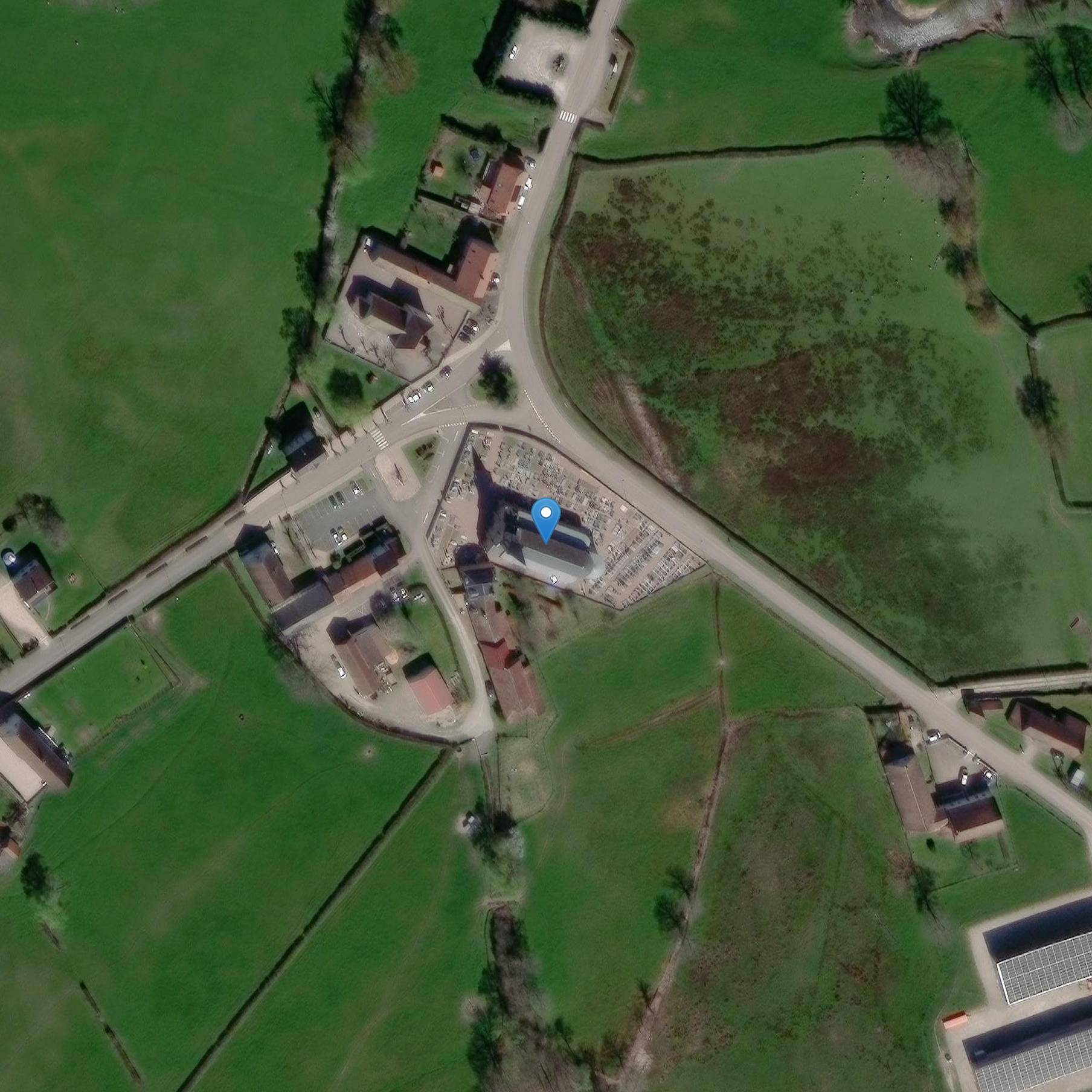 Photo de Iglesia Saint-Léger de Saint-Léger-du-Bois