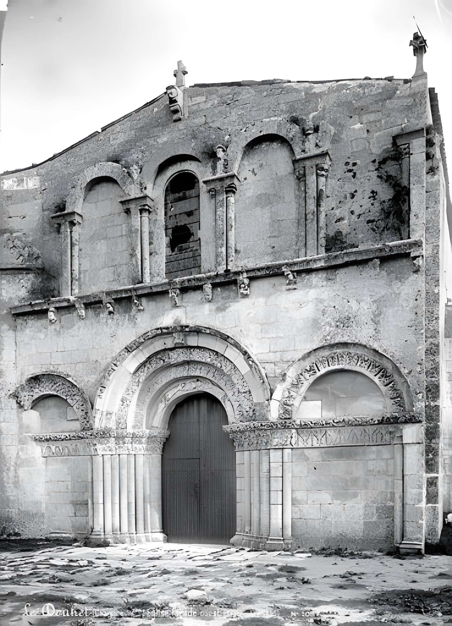 Église Saint-Martial du Douhet