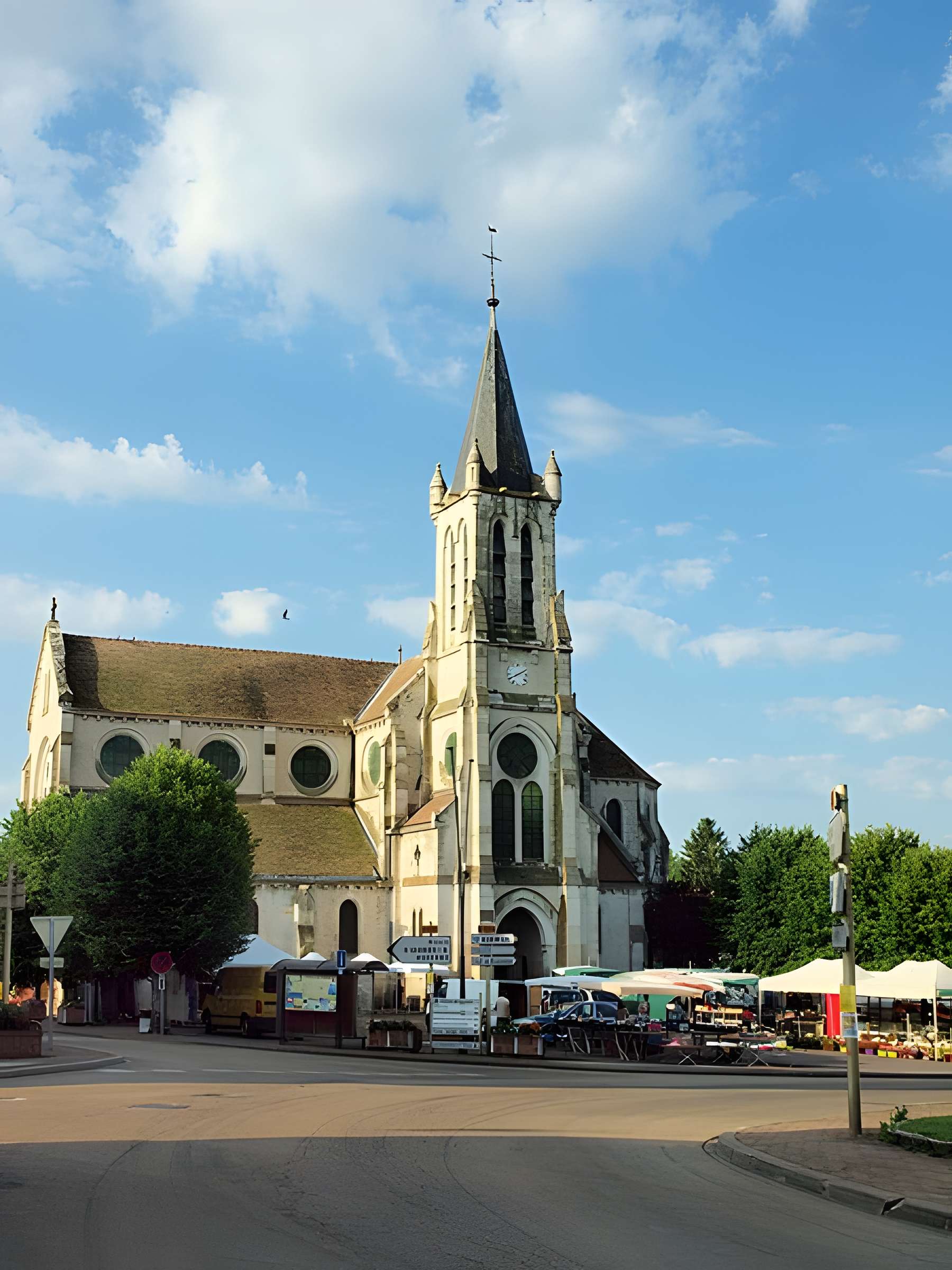 Église Saint-Martin d'Aillant-sur-Tholon